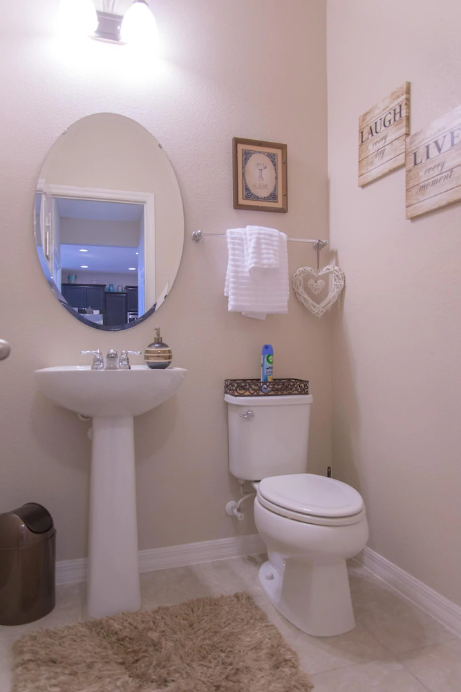 Trafalgar Retreat by Orlando Short Term