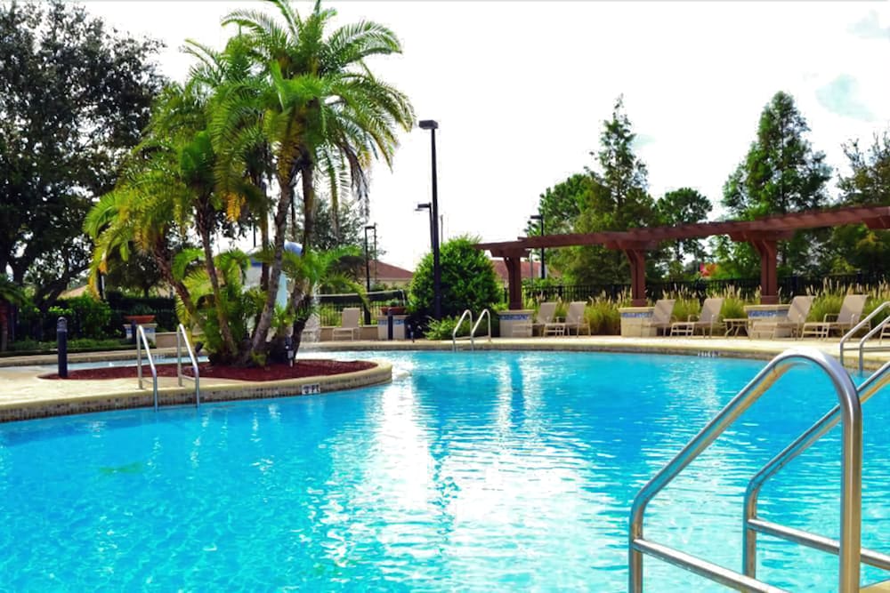 Villa Florida Lucaya Village