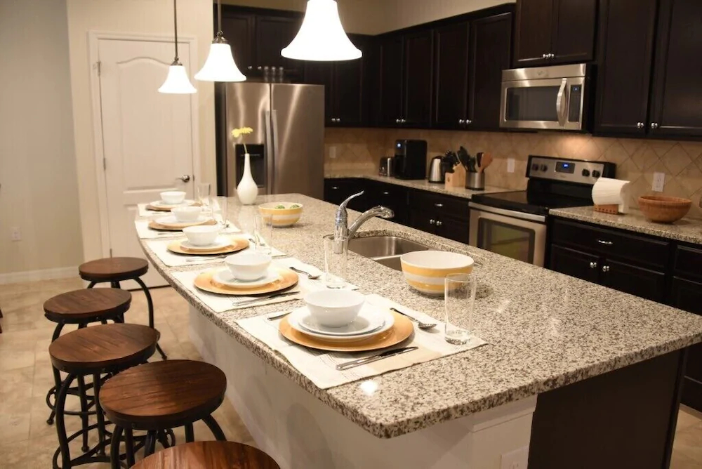 Windsor At Westside by iHome Resort