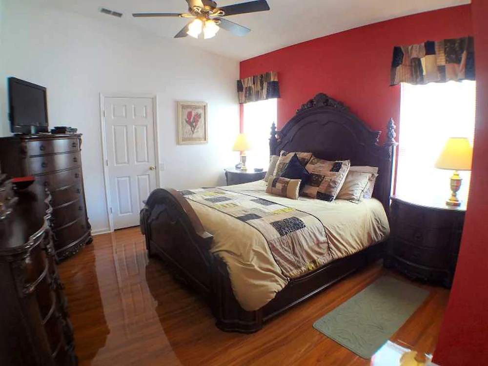 Windsor Palms by CV