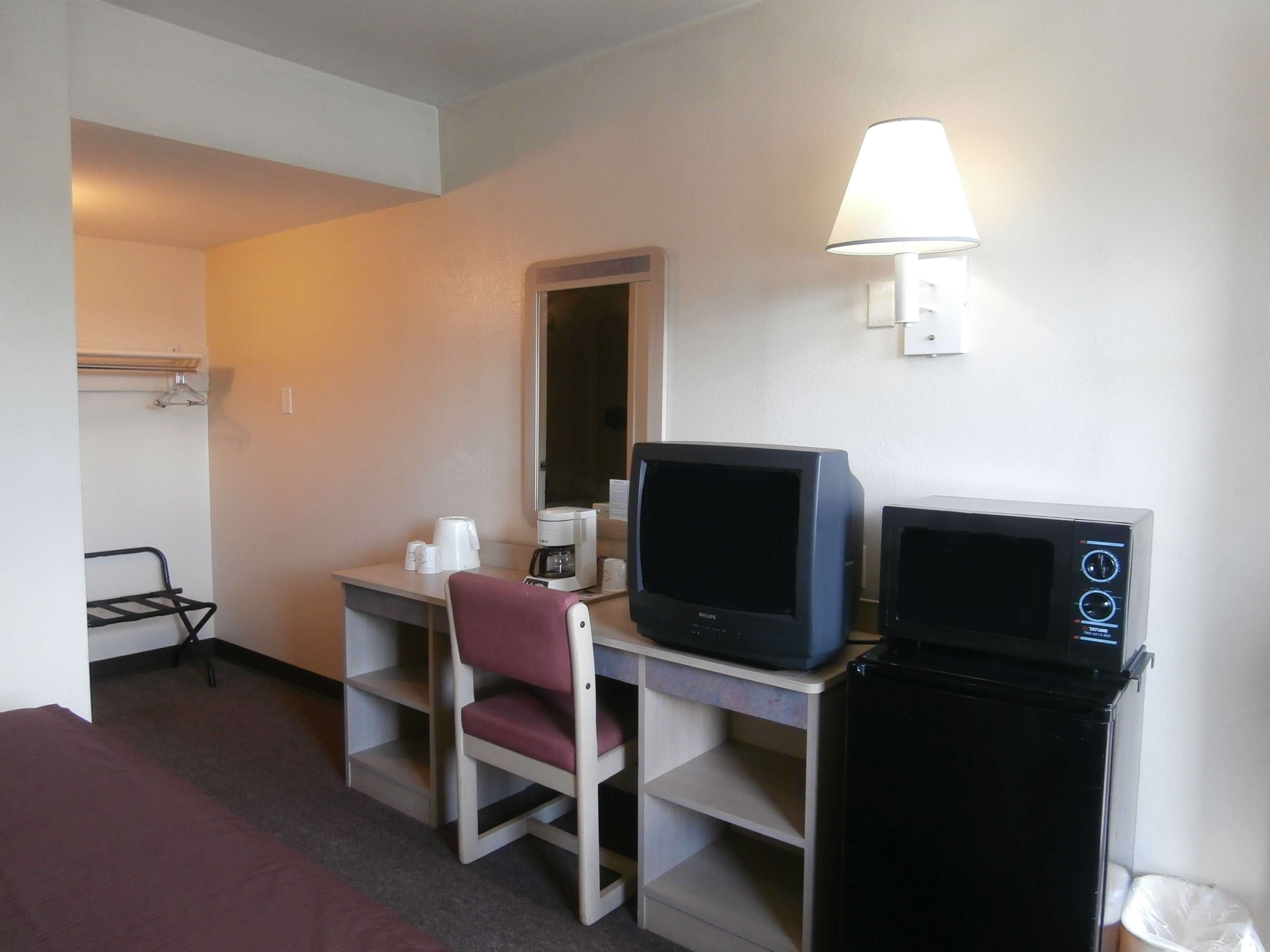 Americas Best Value Inn - Lake City