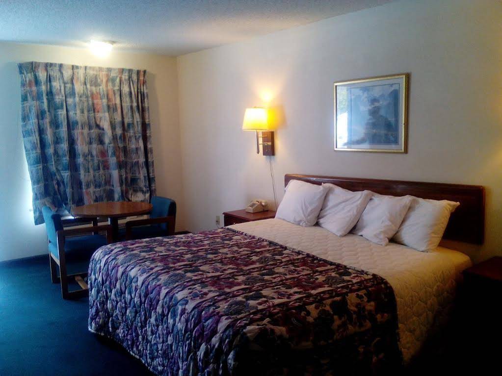 Gateway Inn