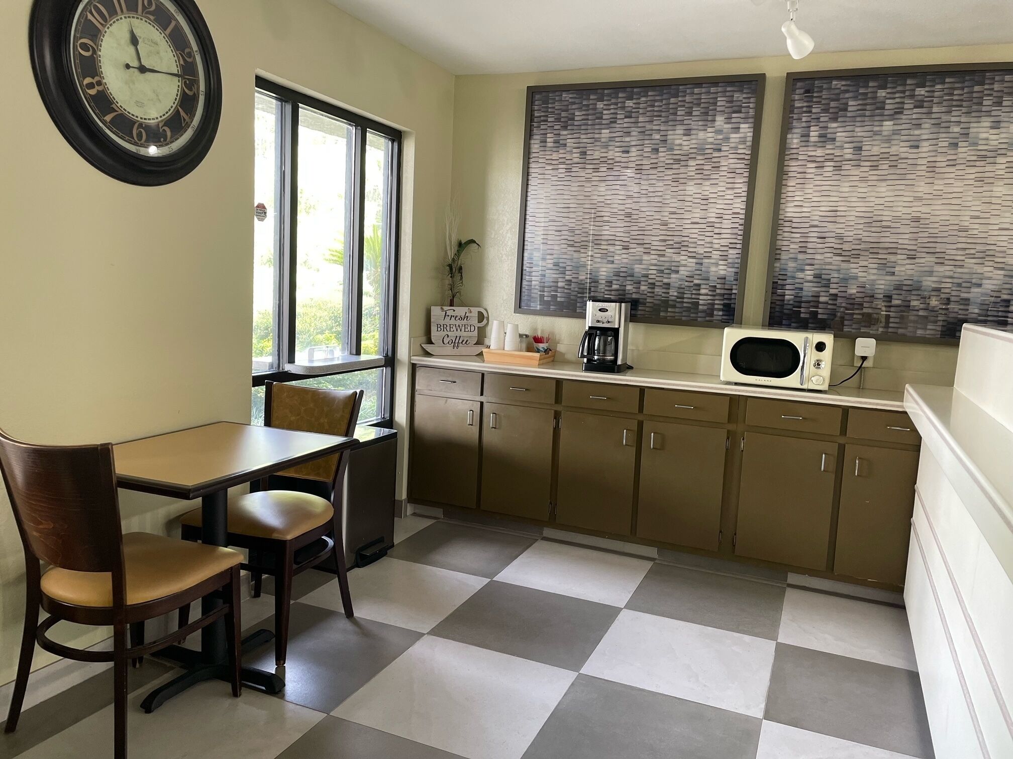 Guest Inn Lake City