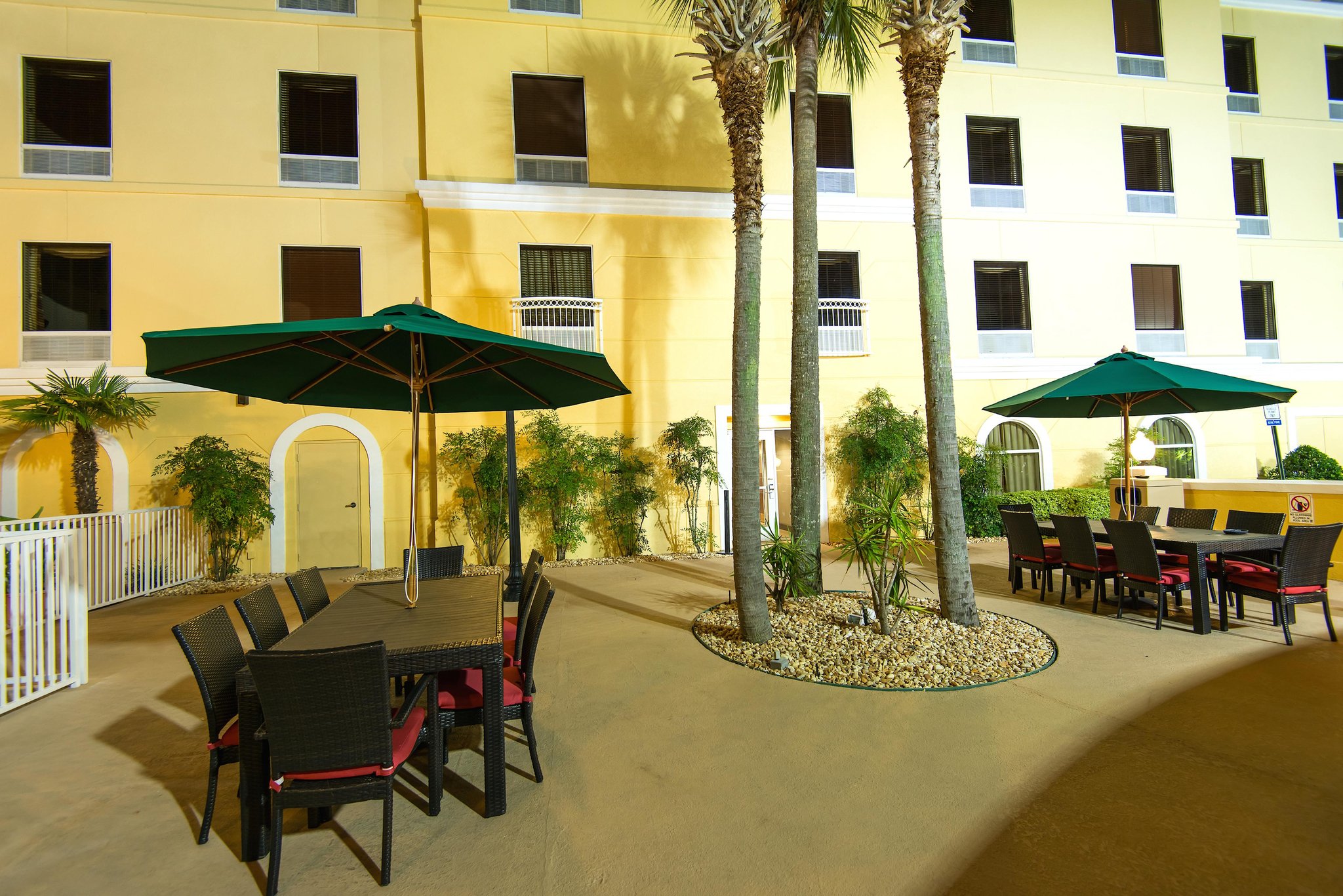 Hampton Inn & Suites Lake City