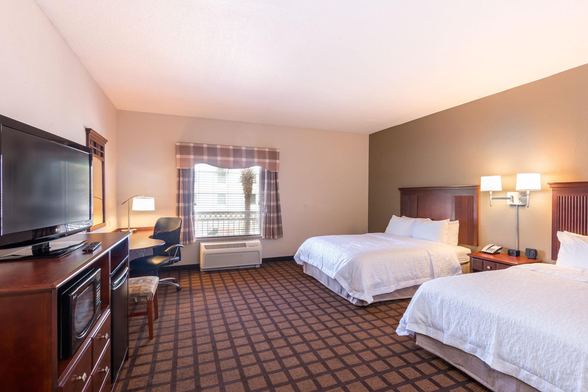 Hampton Inn & Suites Lake City