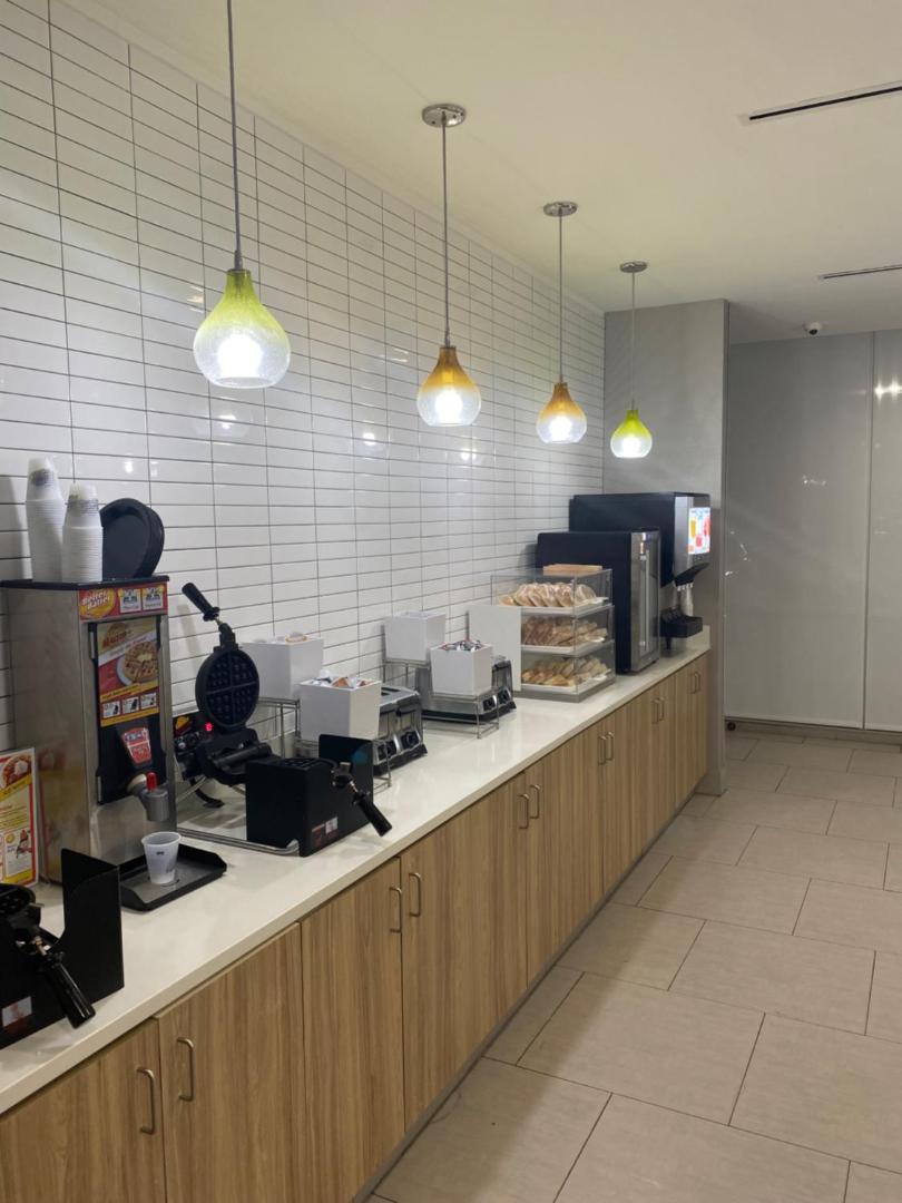 La Quinta Inn & Suite by Wyndham Lake City