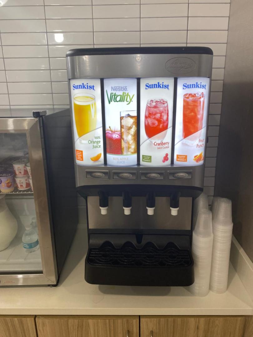 La Quinta Inn & Suite by Wyndham Lake City