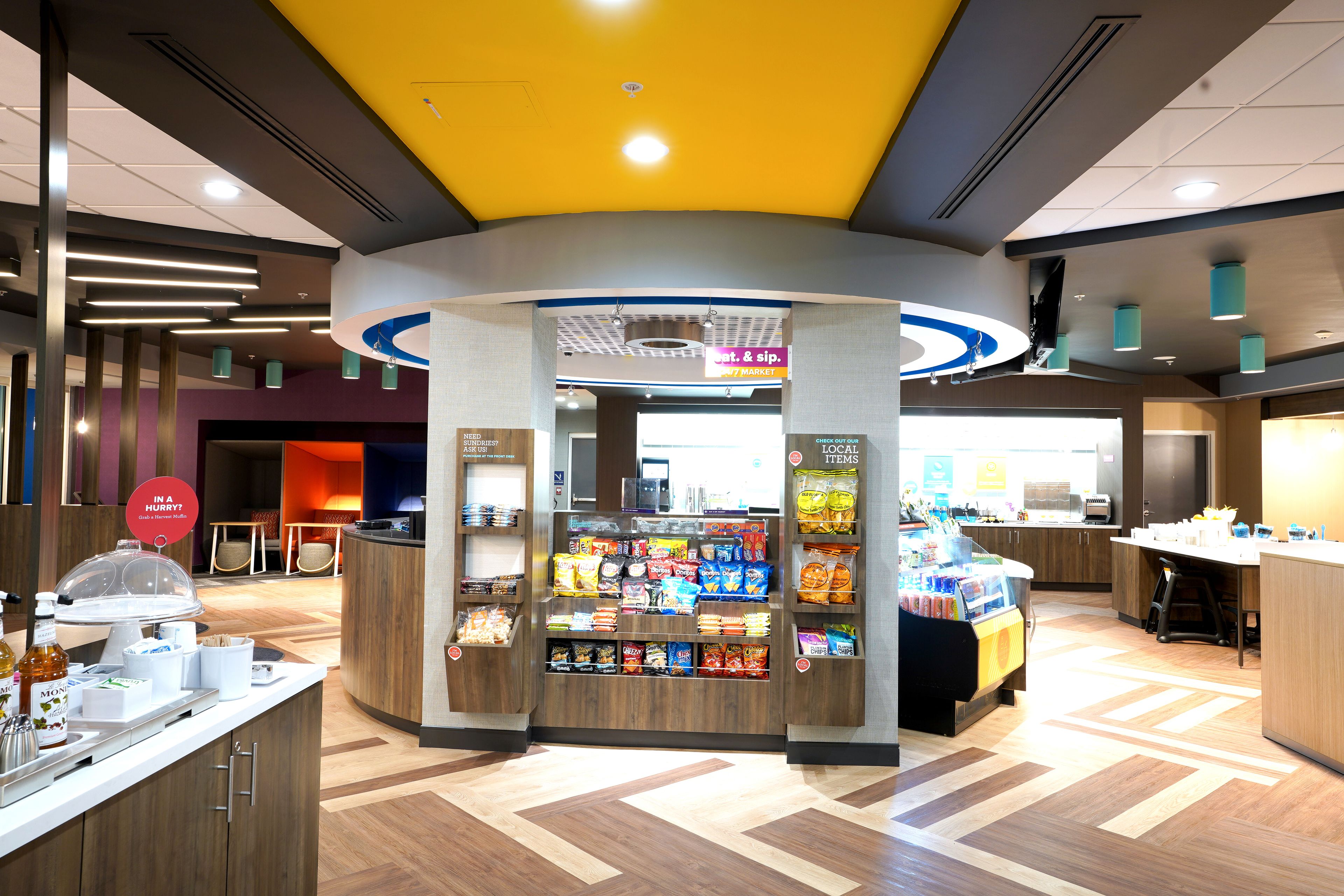 Tru by Hilton Lake City