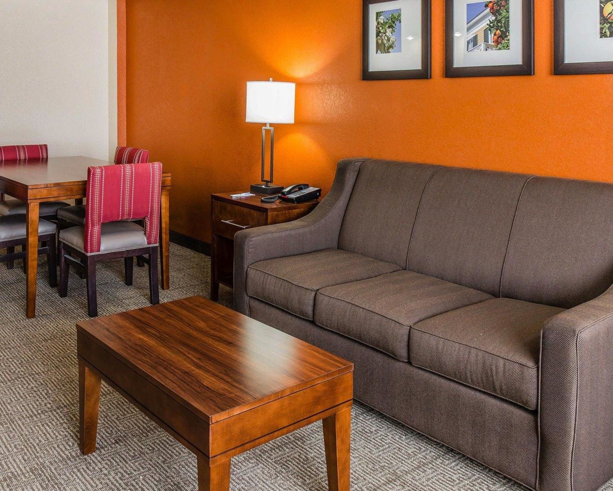 Comfort Inn & Suites Lakeland North I-4