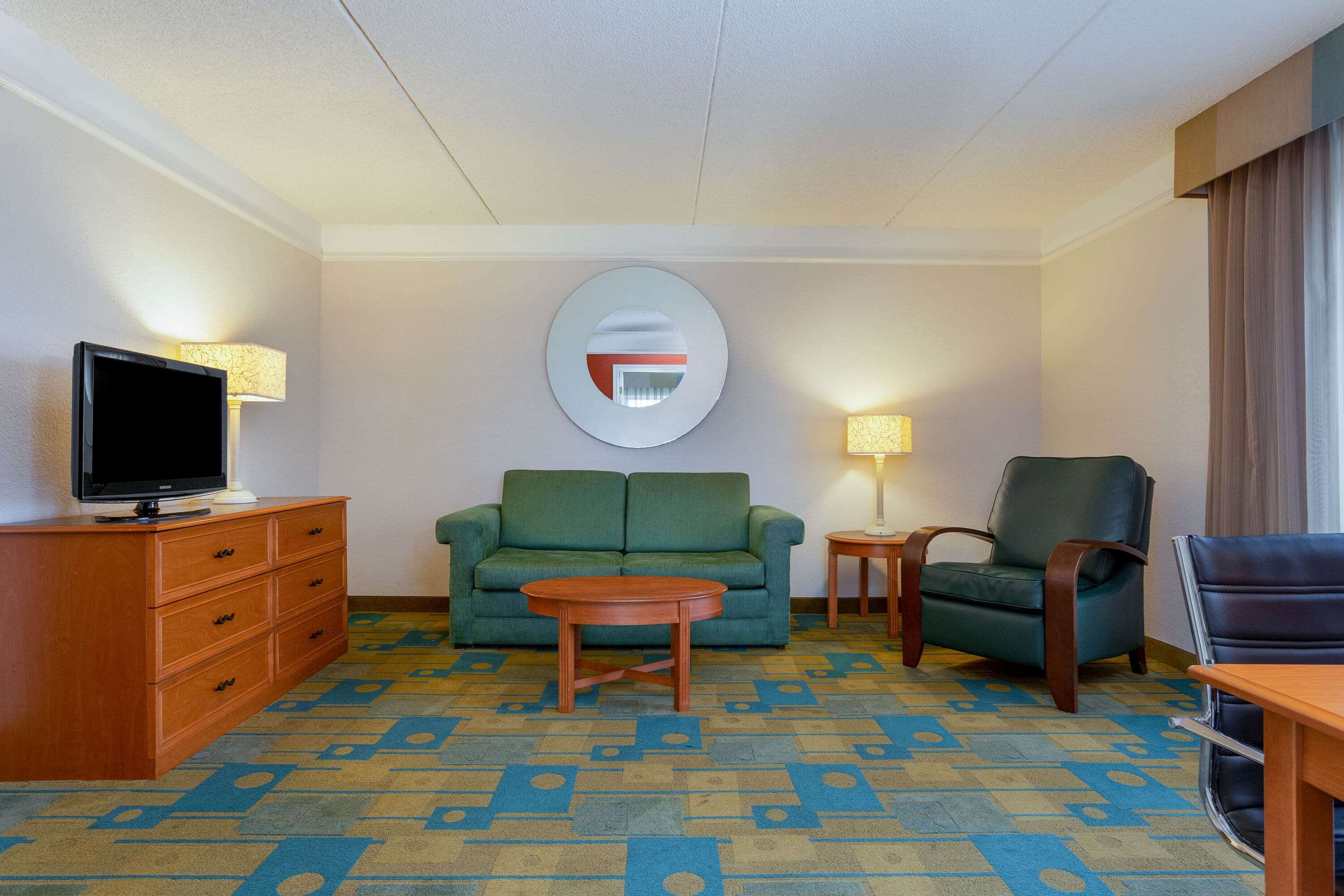 La Quinta Inn & Suites by Wyndham Lakeland West