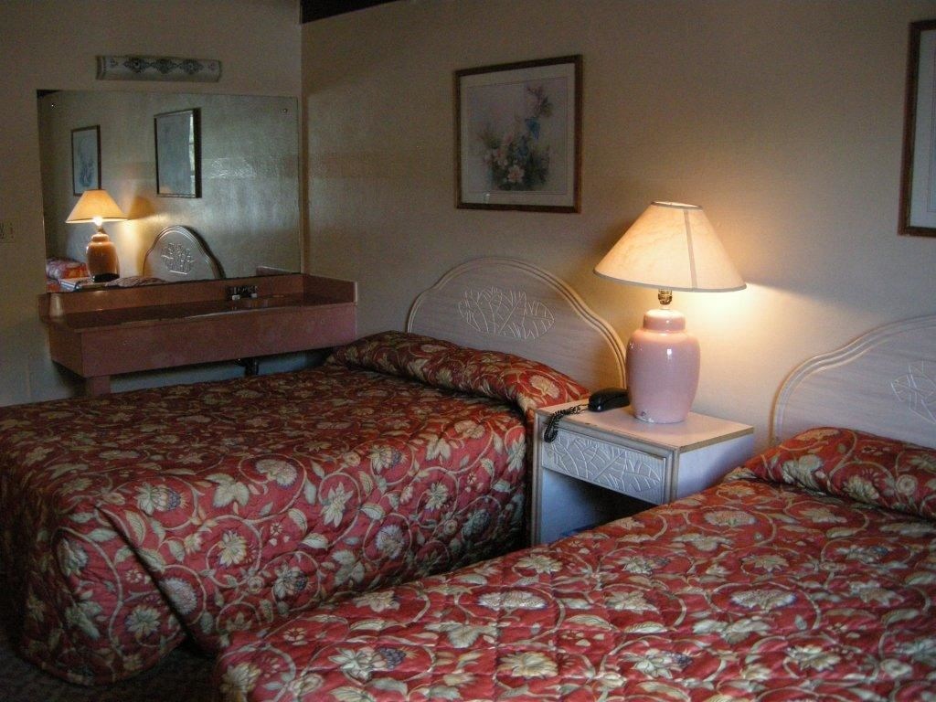 Relax Inn Lakeland