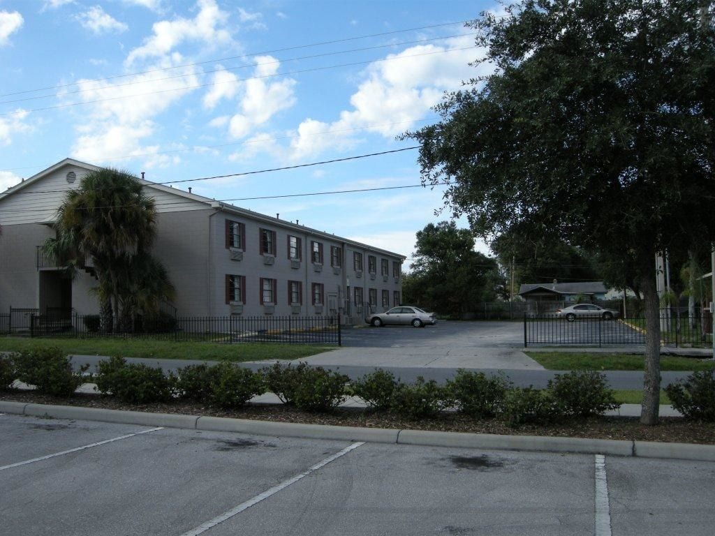 Relax Inn Lakeland