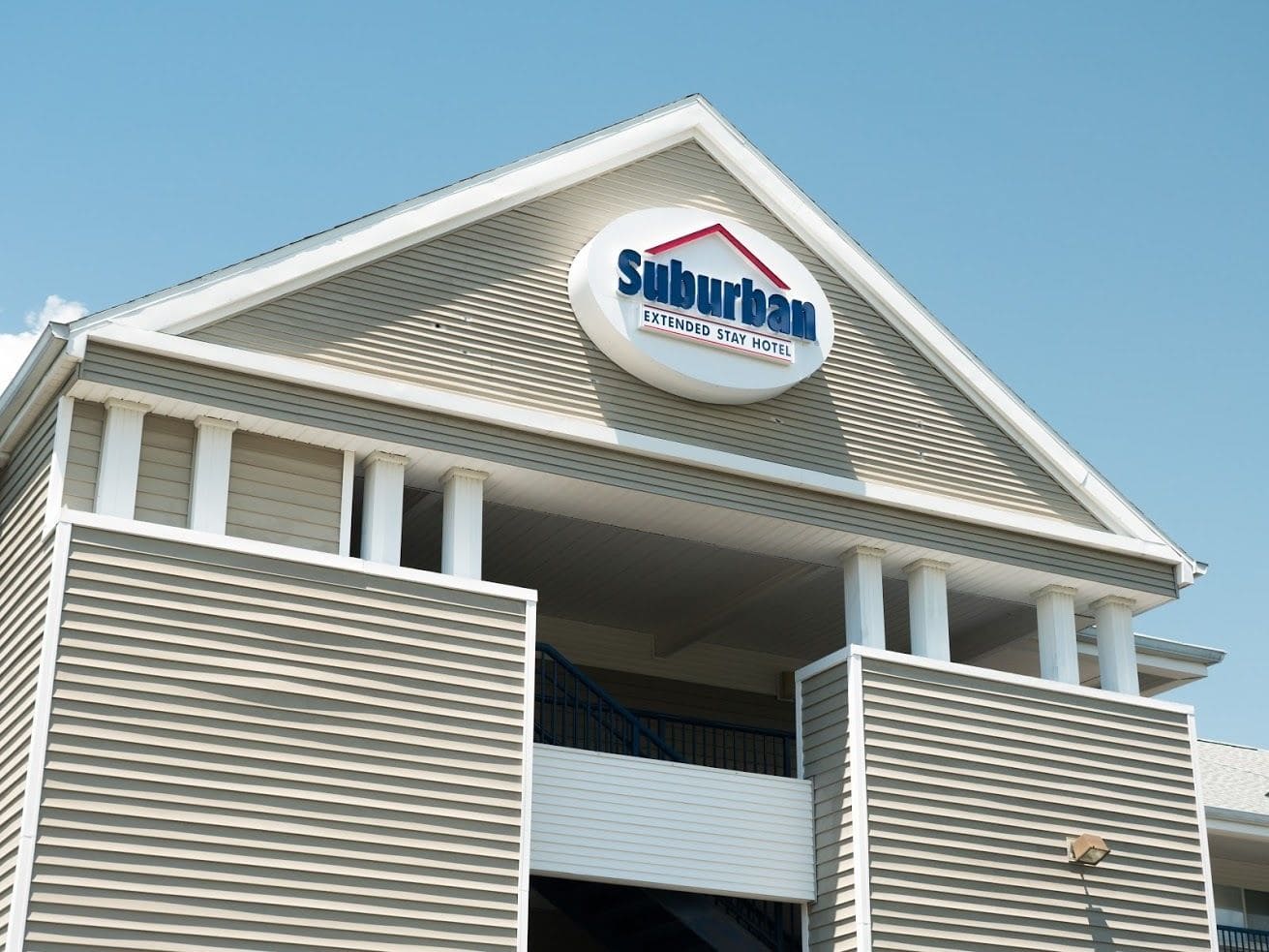 Suburban Studios Lakeland North I-4