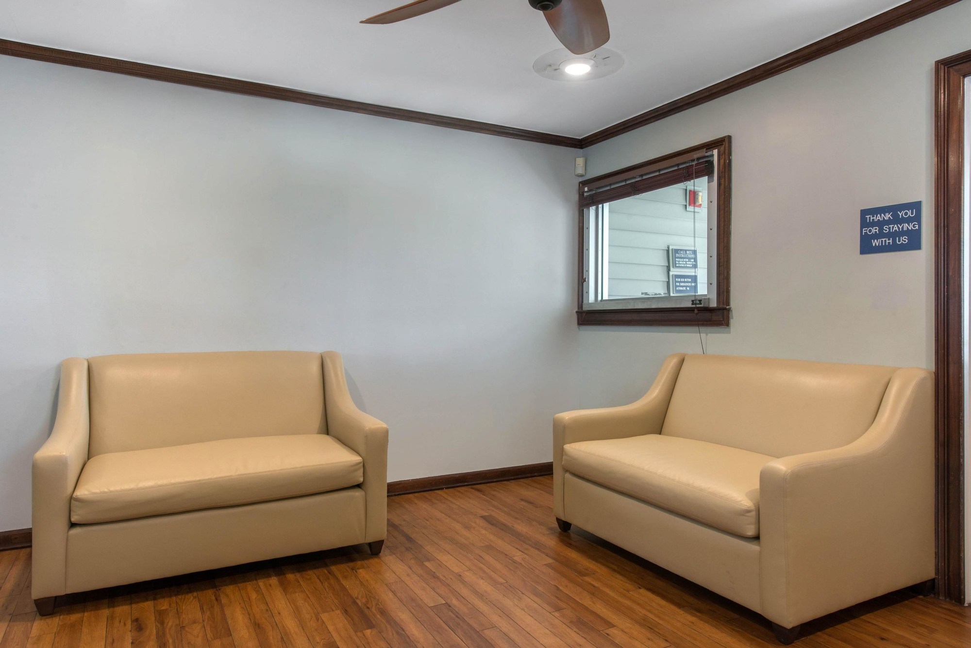 Suburban Studios Lakeland North I-4