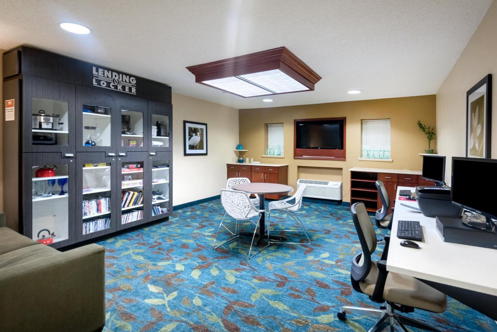 Candlewood Suites Lake Mary