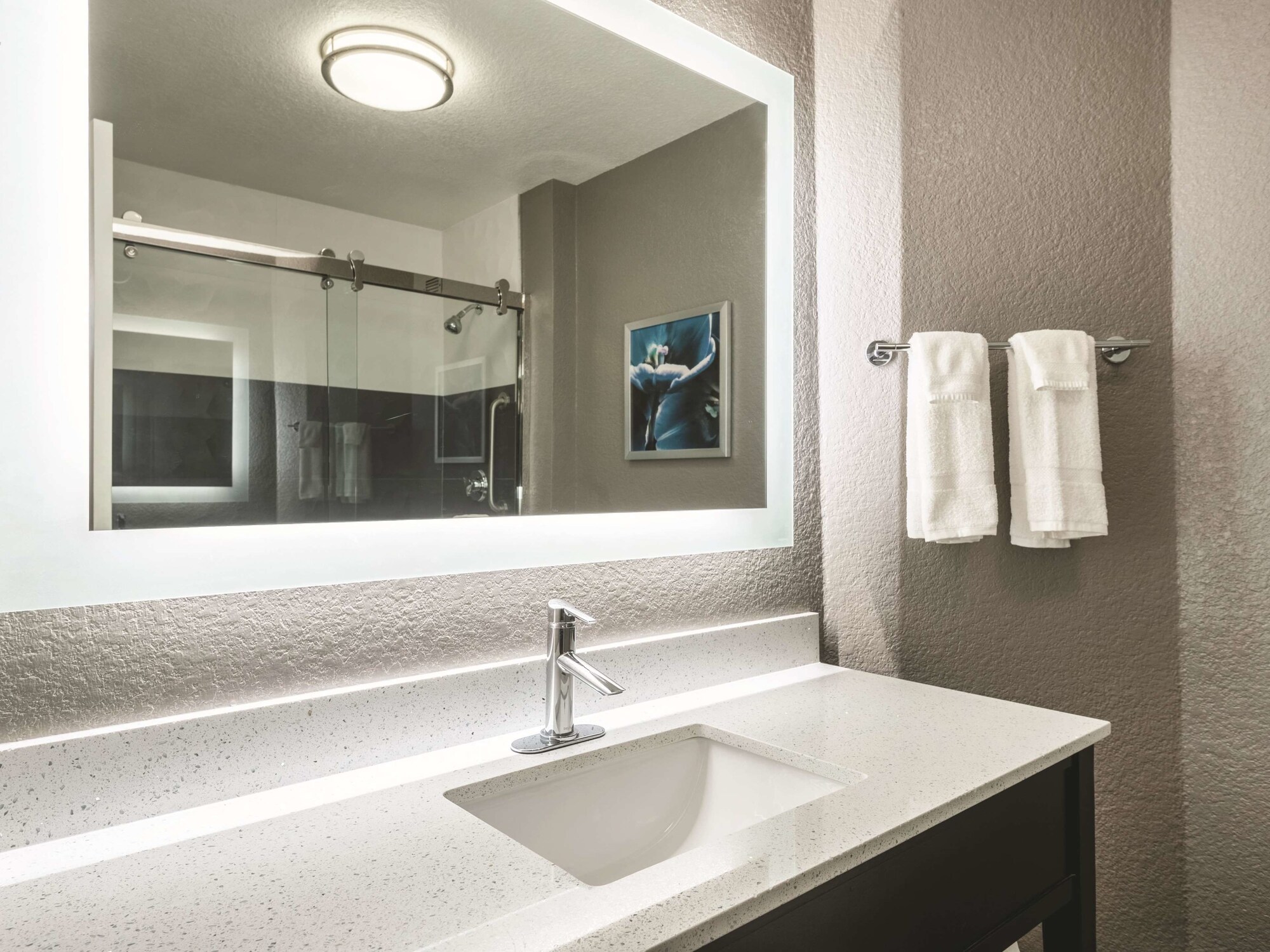 La Quinta Inn & Suites by Wyndham Orlando Lake Mary