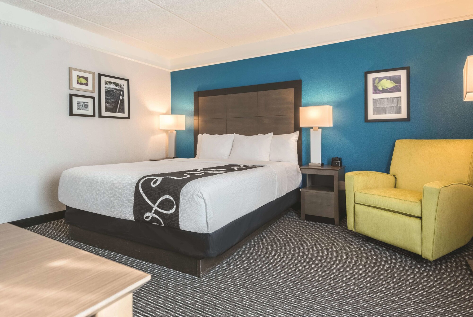 La Quinta Inn & Suites by Wyndham Orlando Lake Mary