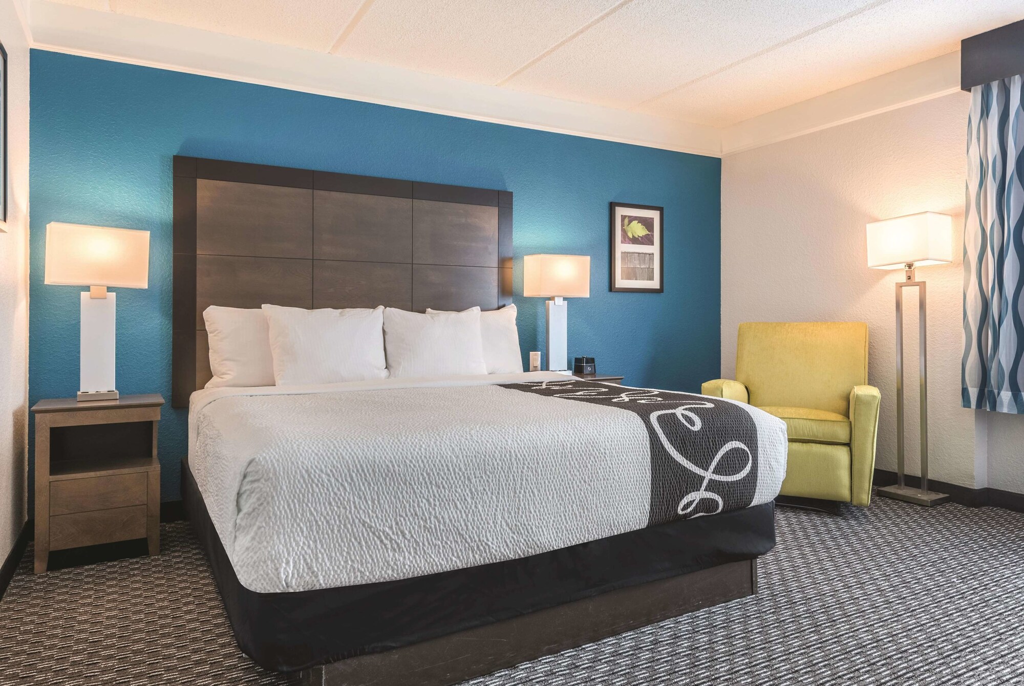 La Quinta Inn & Suites by Wyndham Orlando Lake Mary