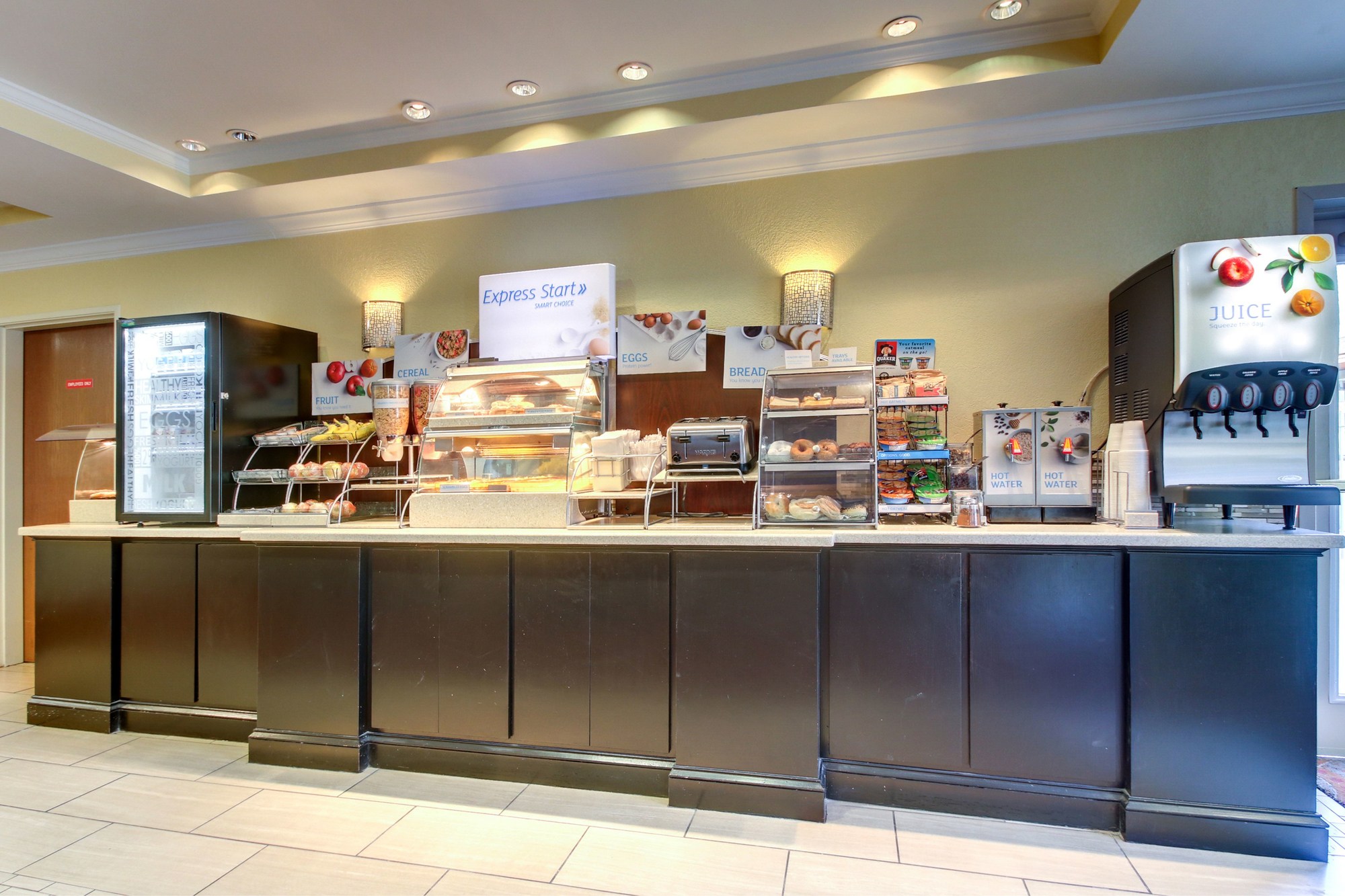 Holiday Inn Express & Suites Live oak