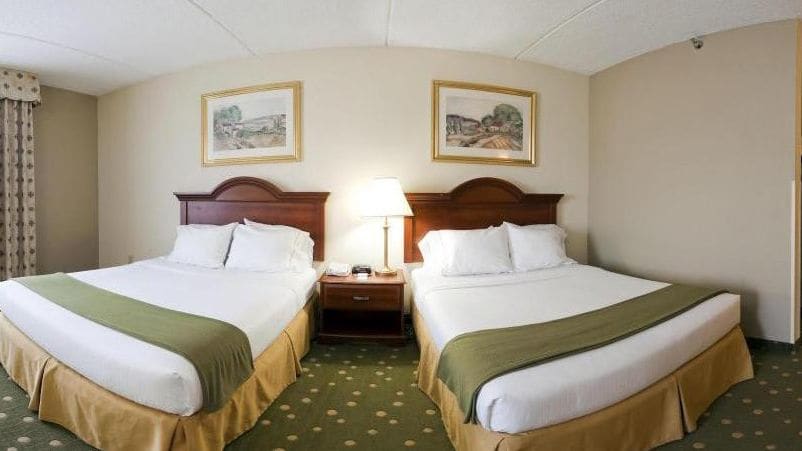 Holiday Inn Express & Suites Live oak