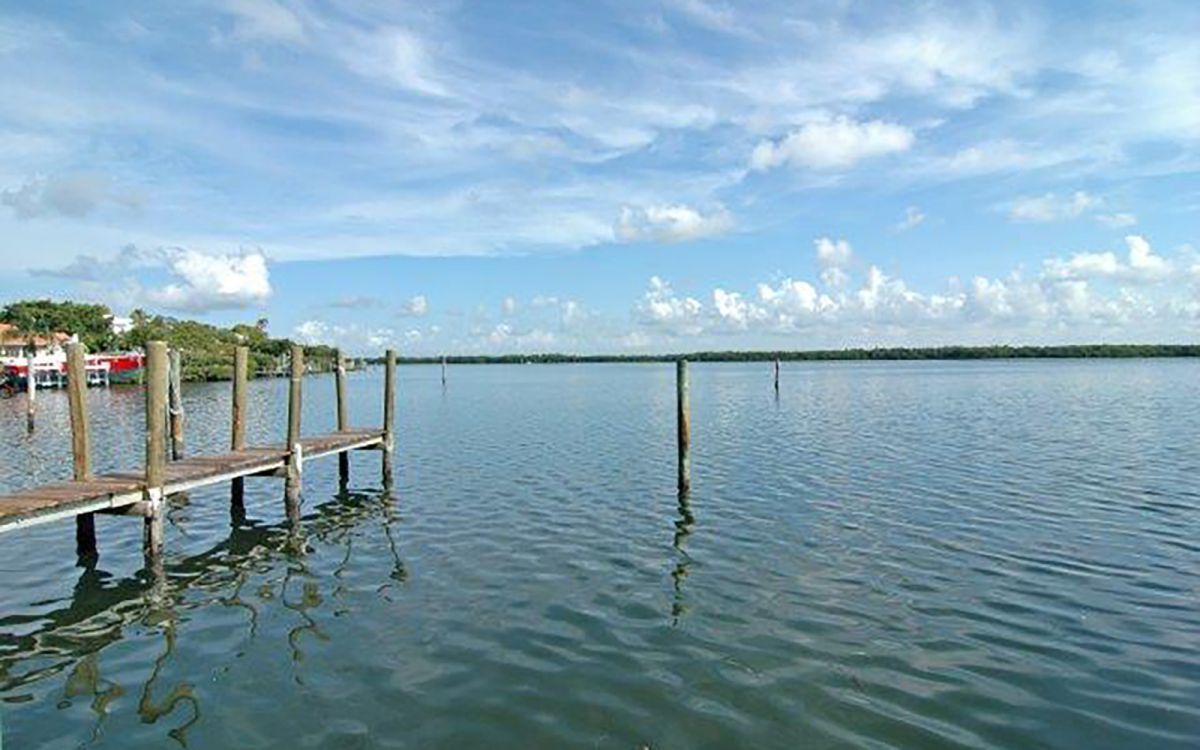 Harbour Villa Club
