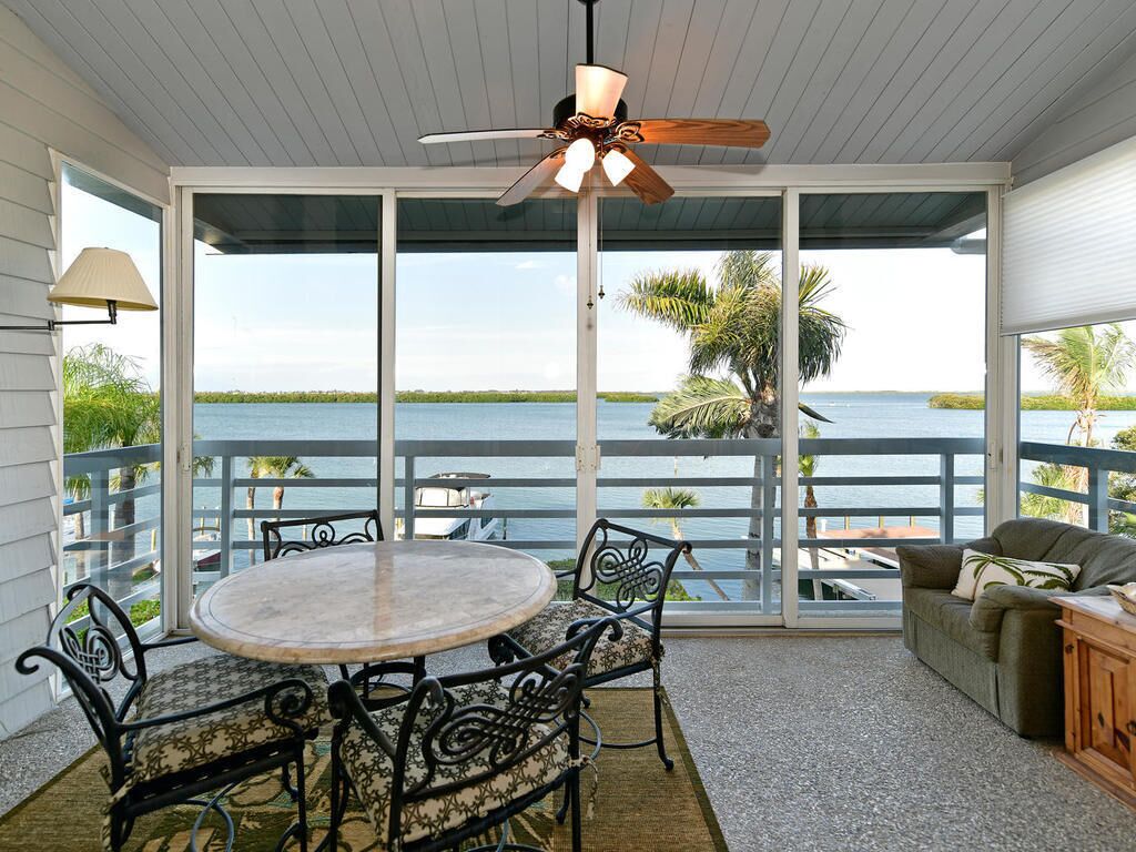 Harbour Villa Club