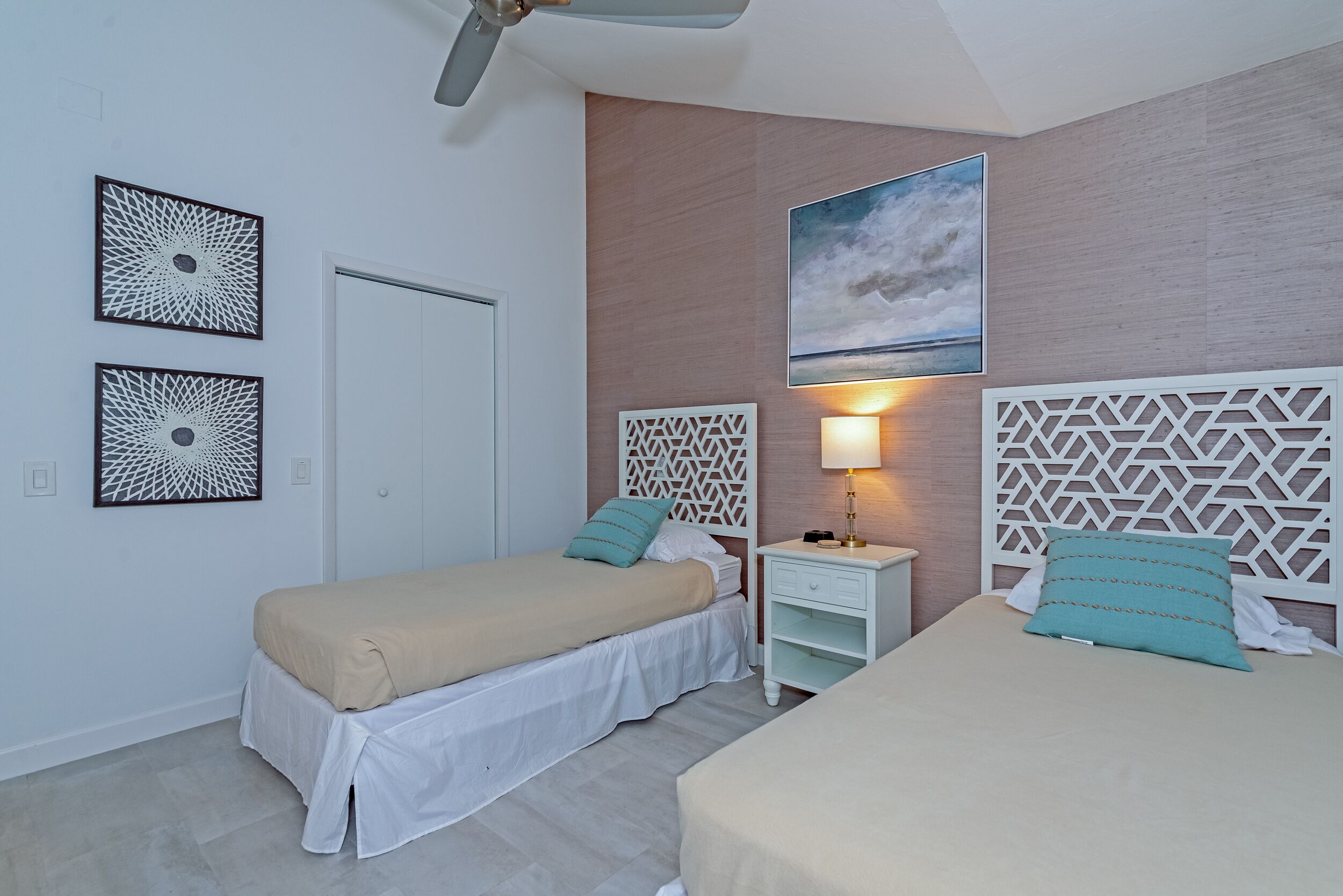 Harbour Villa Club
