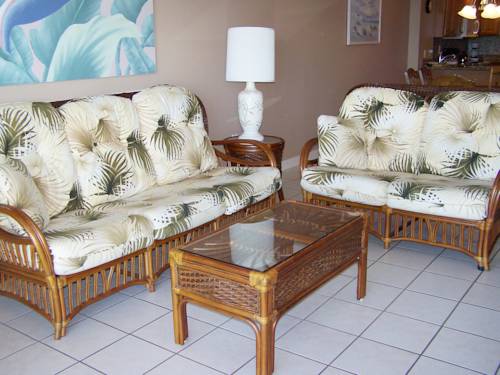 Las Brisas by TRS