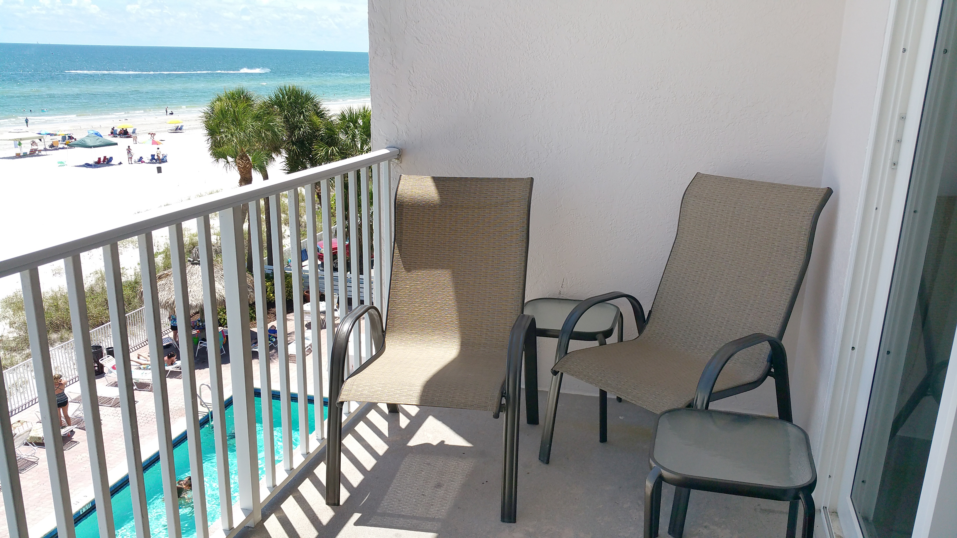 Seabreeze Condominiums