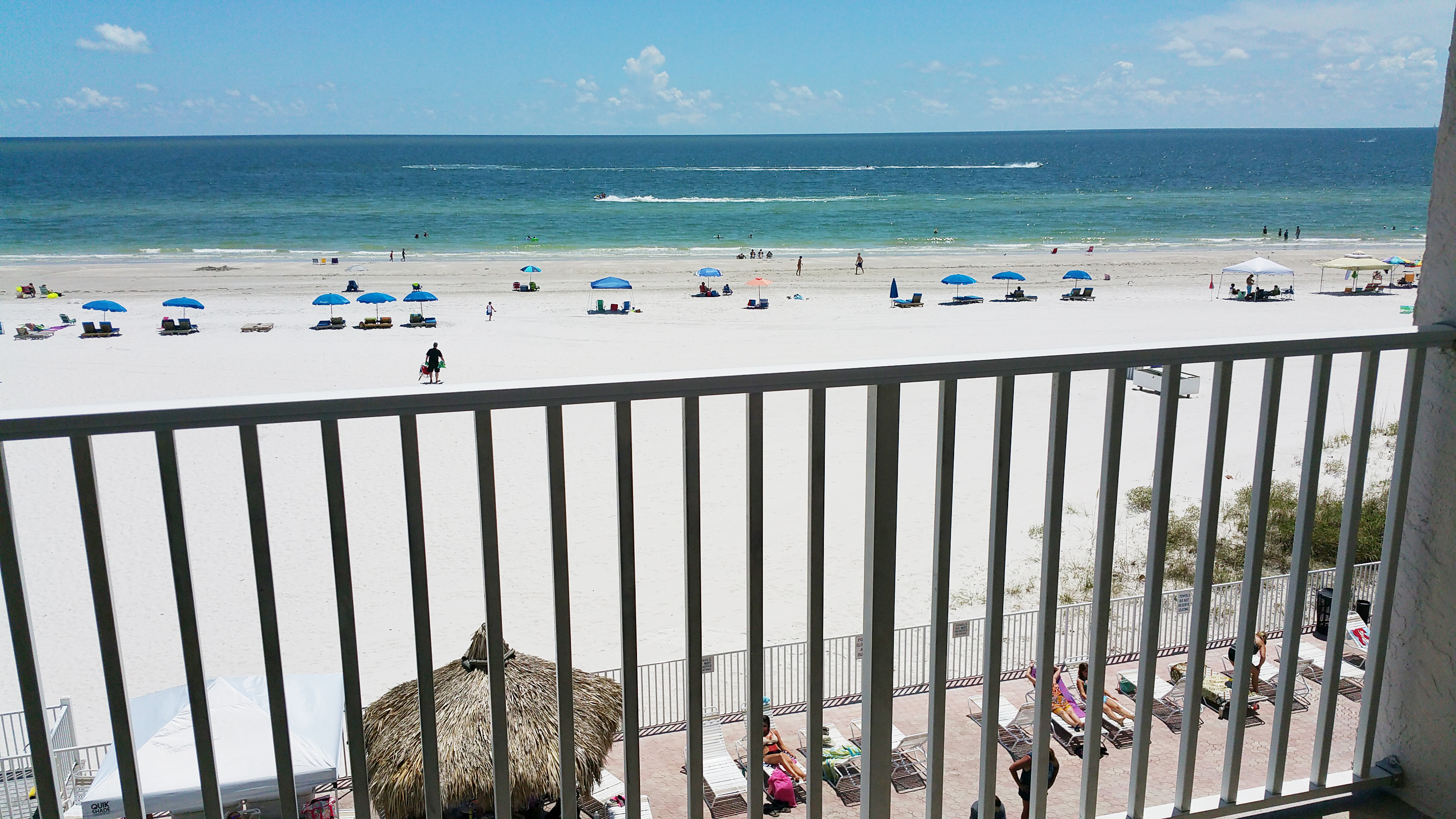 Seabreeze Condominiums