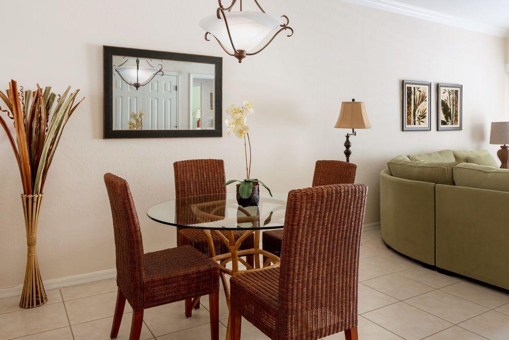 Olde Marco Island Inn & Suites