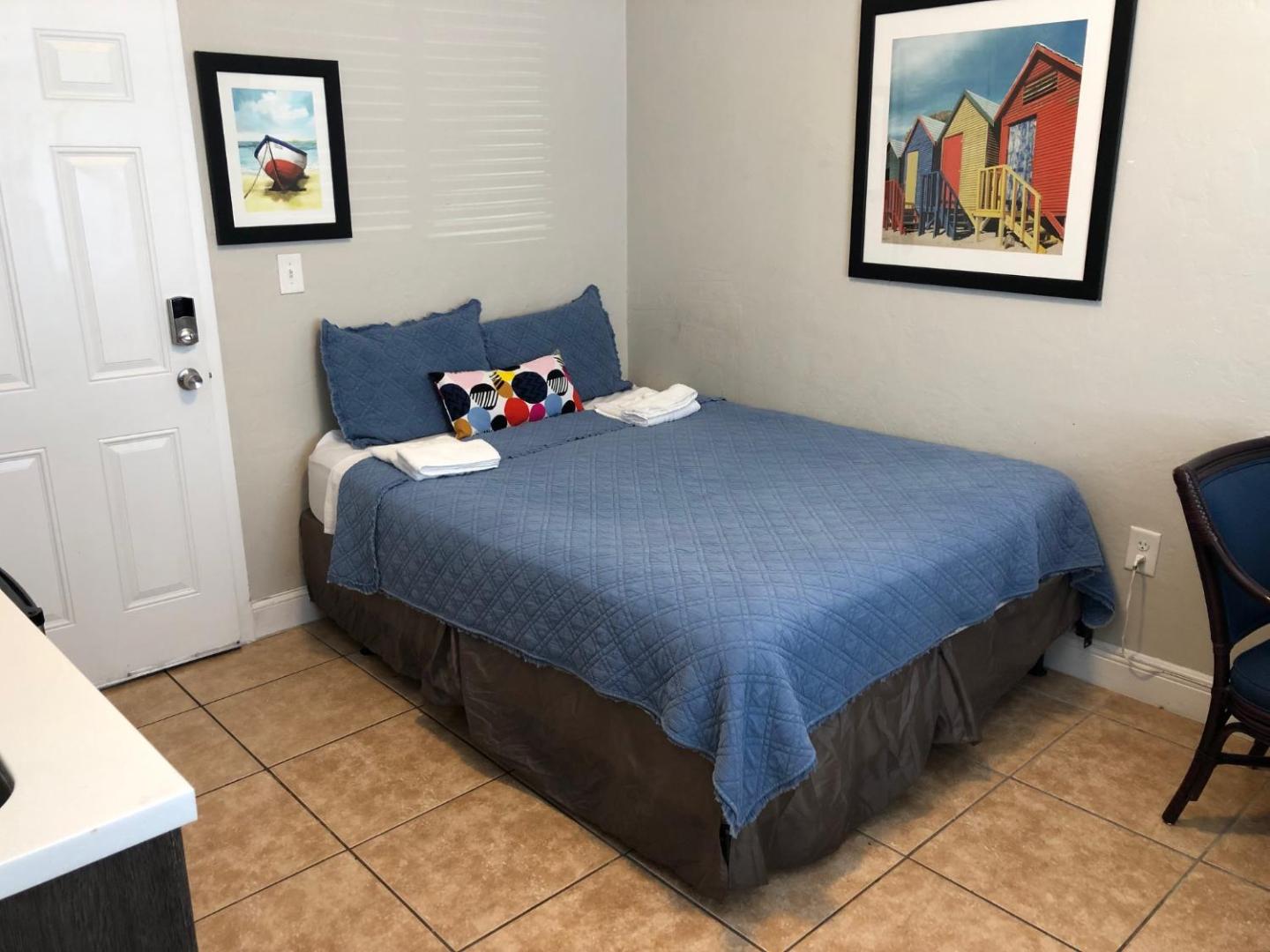 Harding Miami Beach Apartments