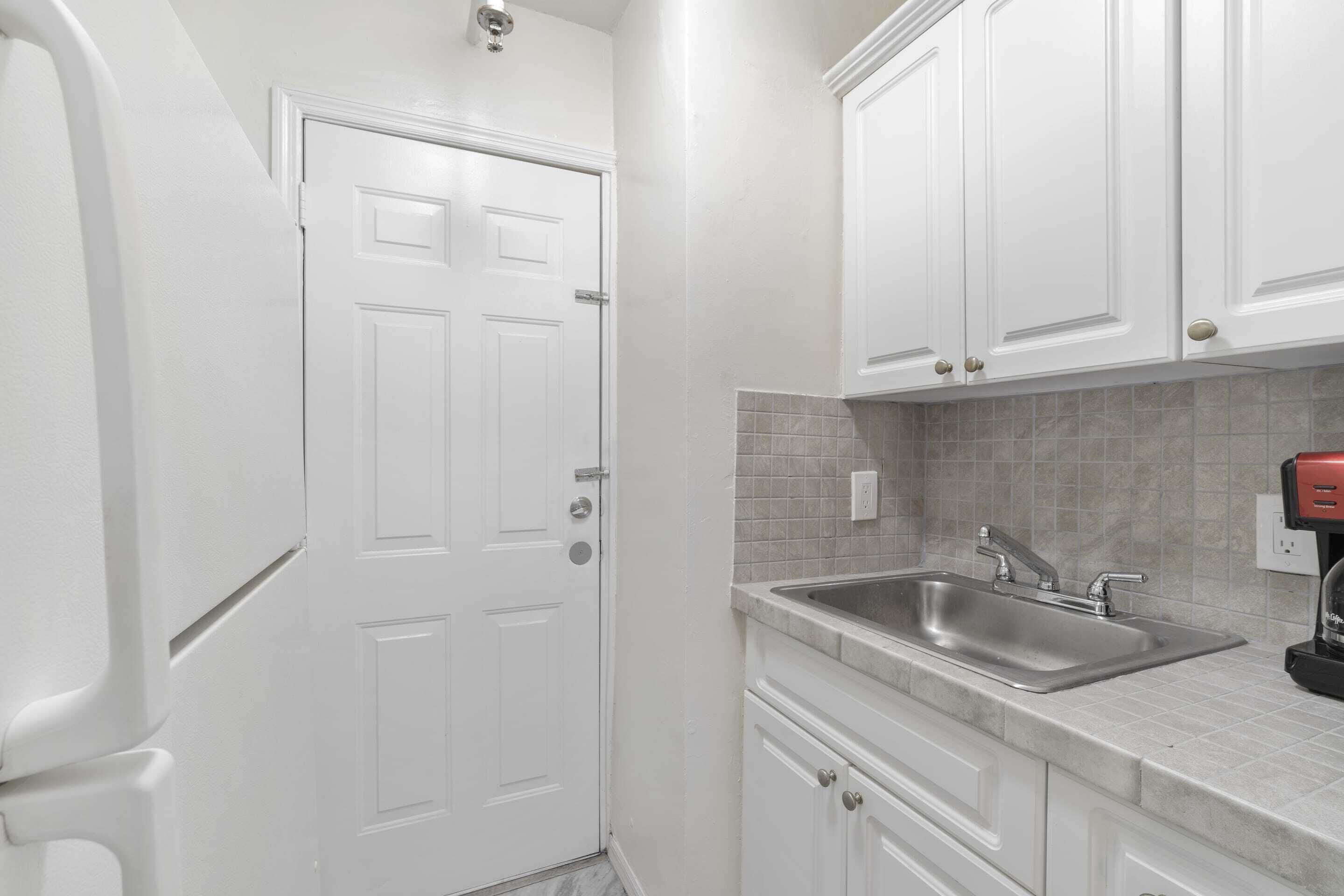 Madison South Beach Suites by SV Rentals