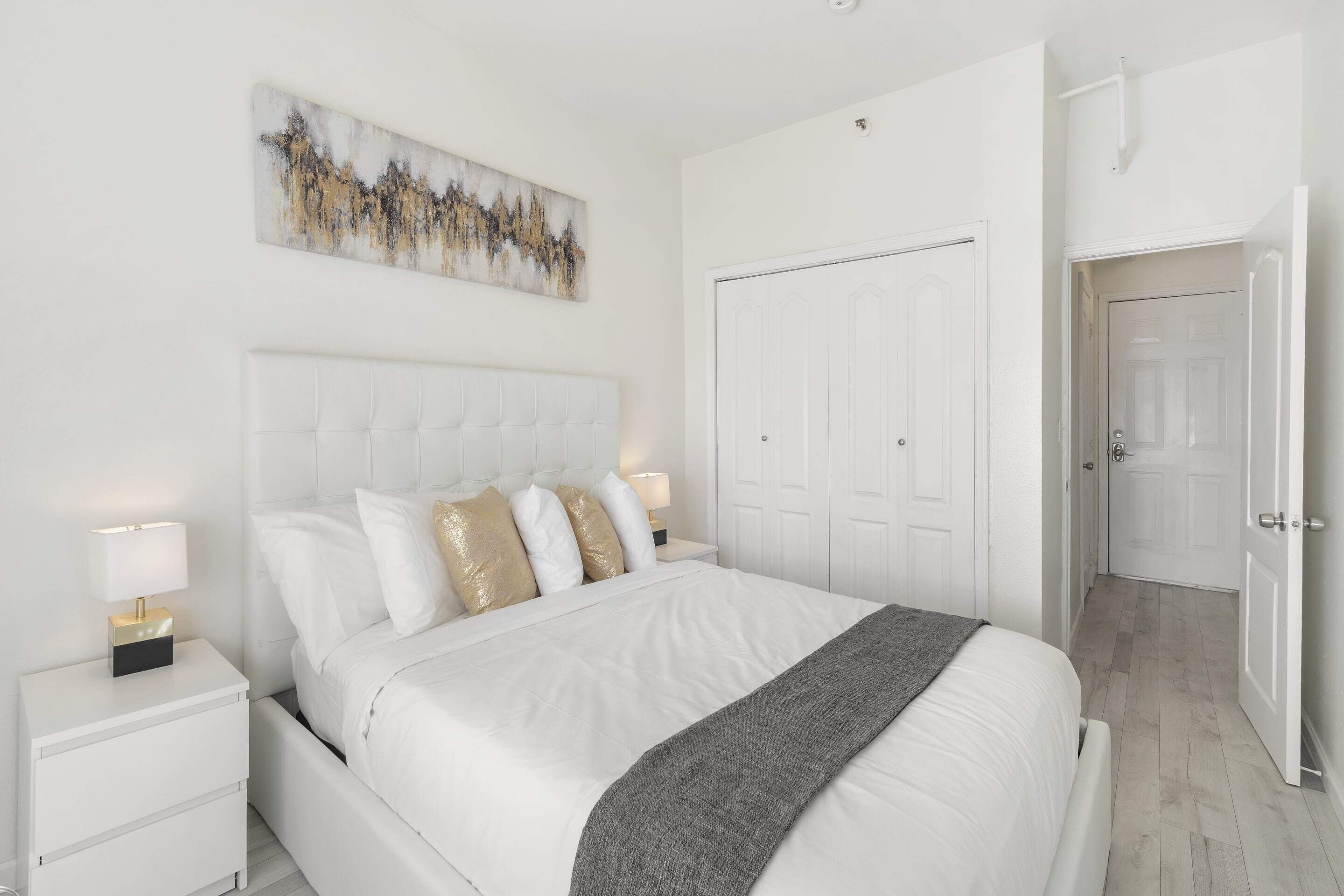 Madison South Beach Suites by SV Rentals