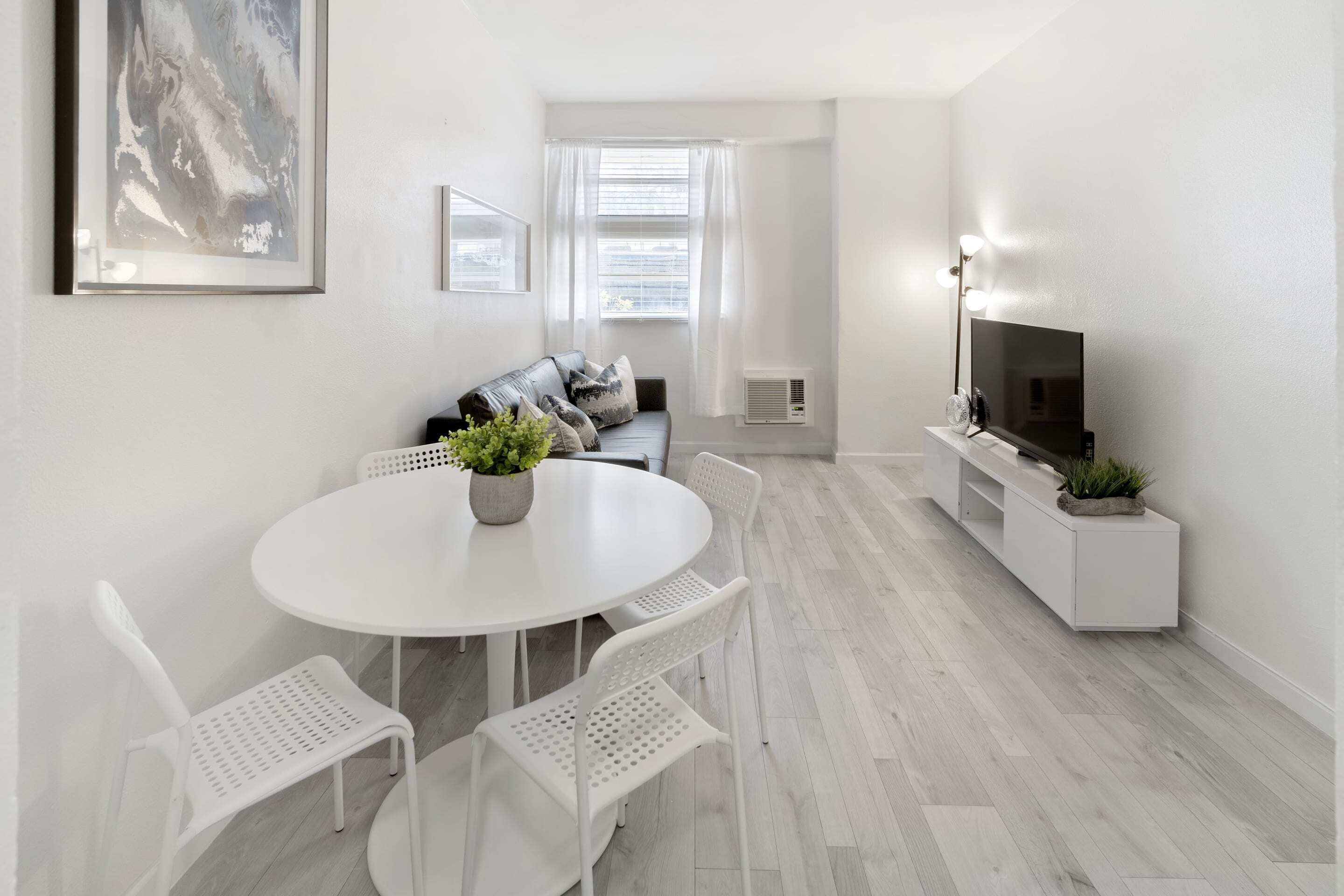 Madison South Beach Suites by SV Rentals