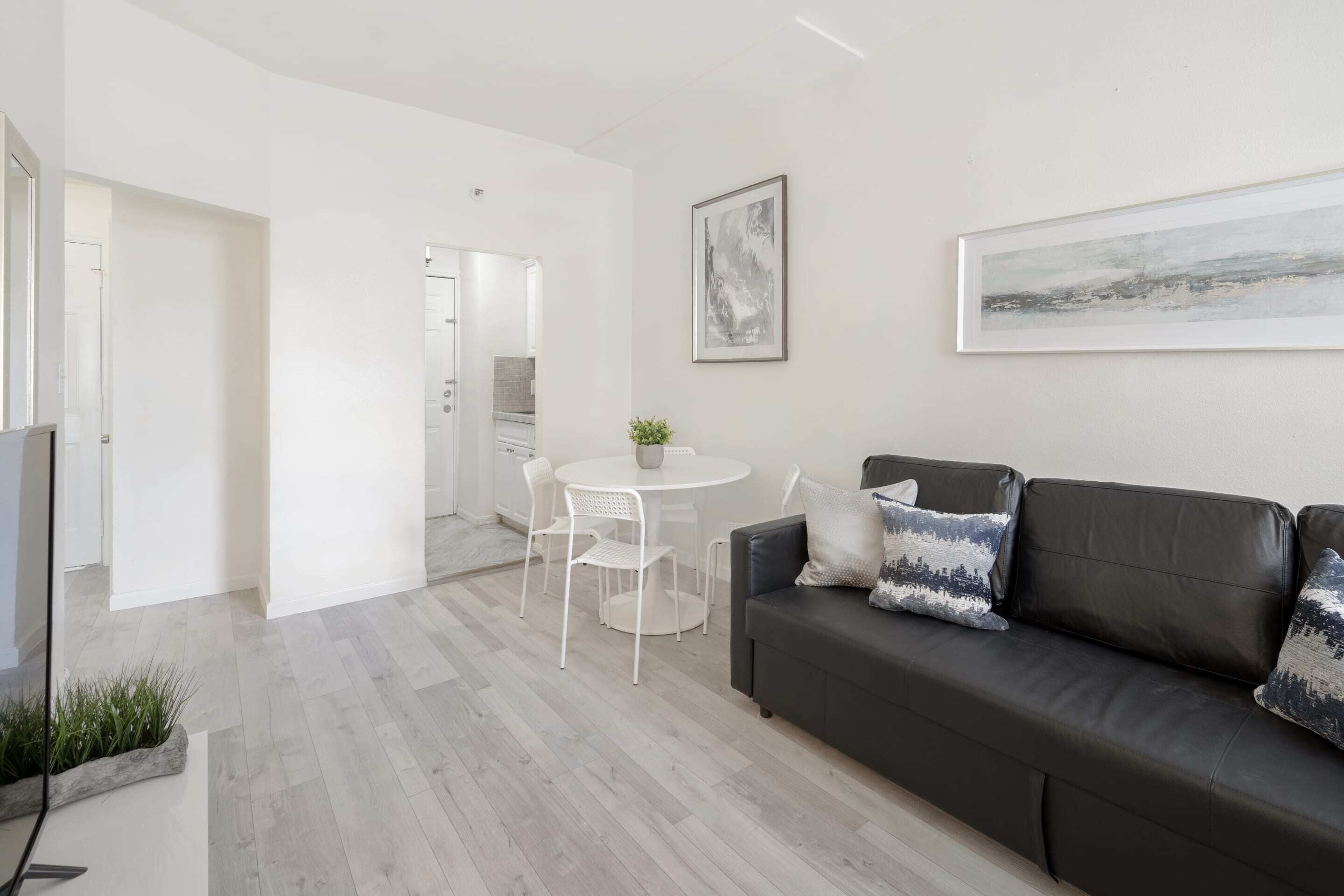 Madison South Beach Suites by SV Rentals