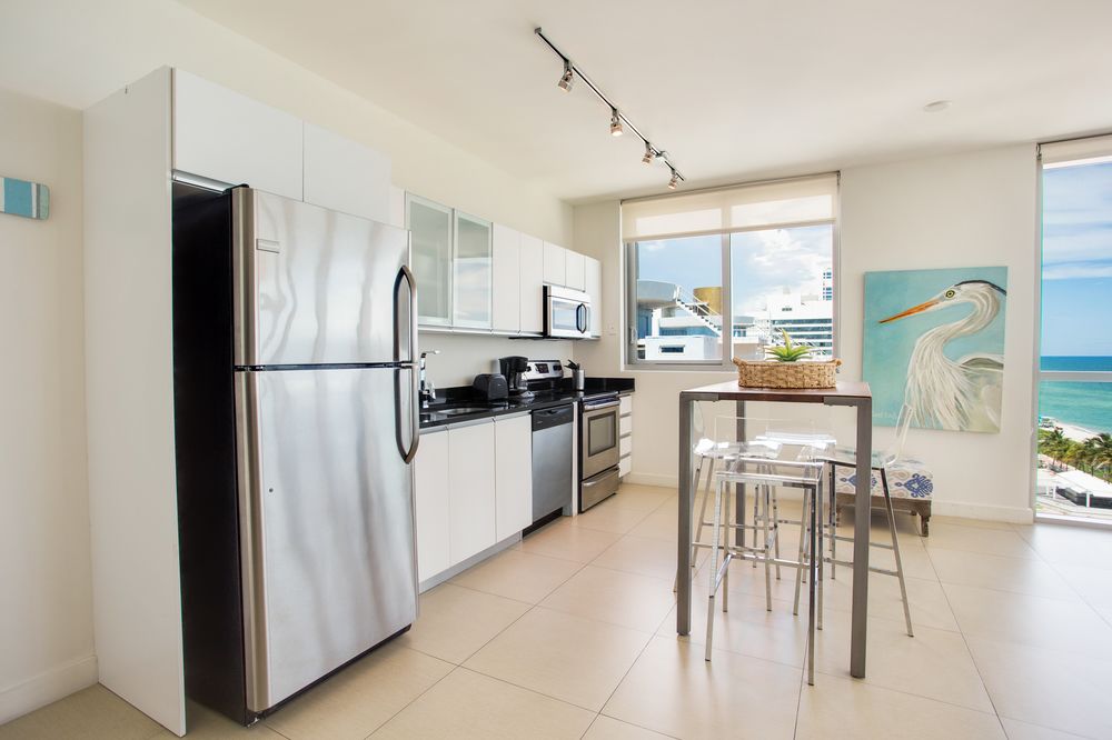 Miami Vacations Corporate Rentals - Monte Carlo