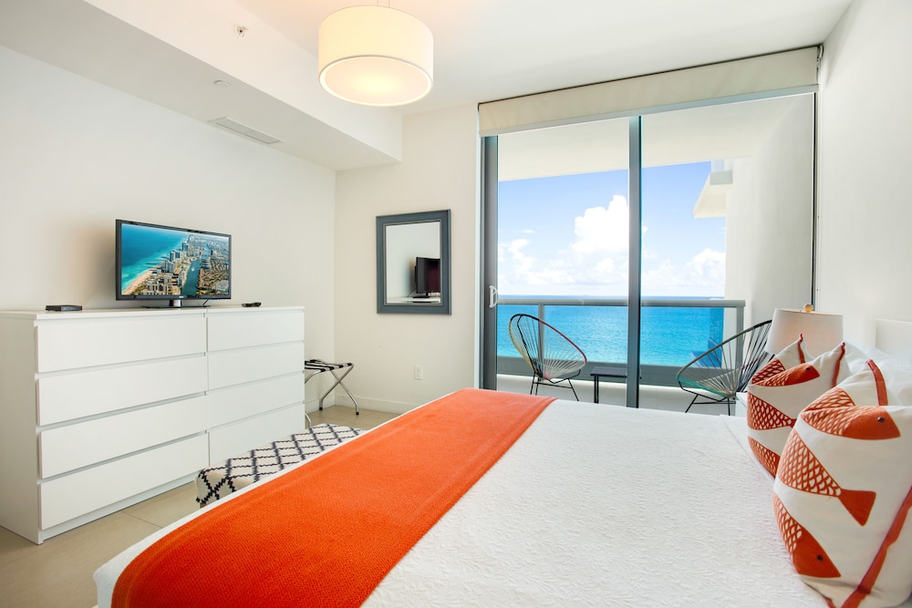 Miami Vacations Corporate Rentals - Monte Carlo