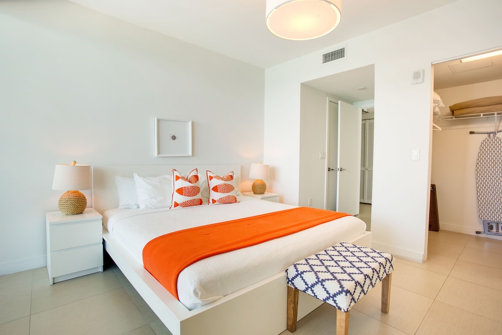 Miami Vacations Corporate Rentals - Monte Carlo
