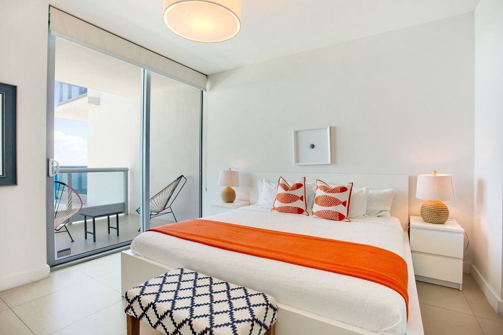 Miami Vacations Corporate Rentals - Monte Carlo