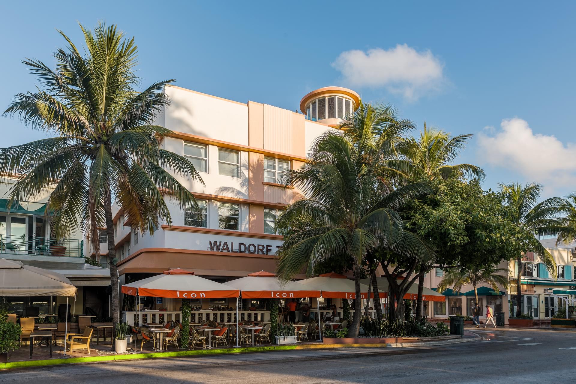 Waldorf Towers Hotel