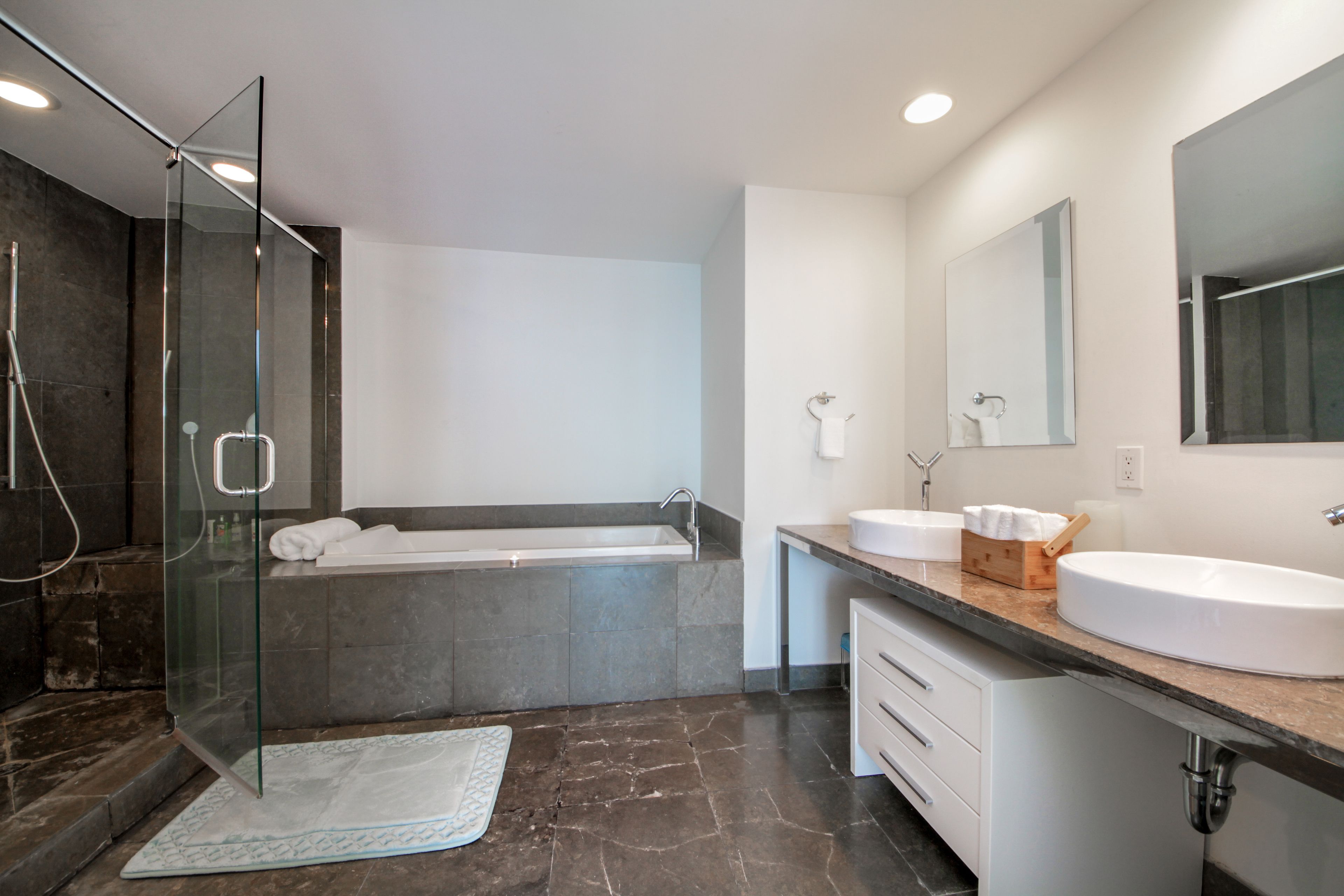 Icon Brickell Residences