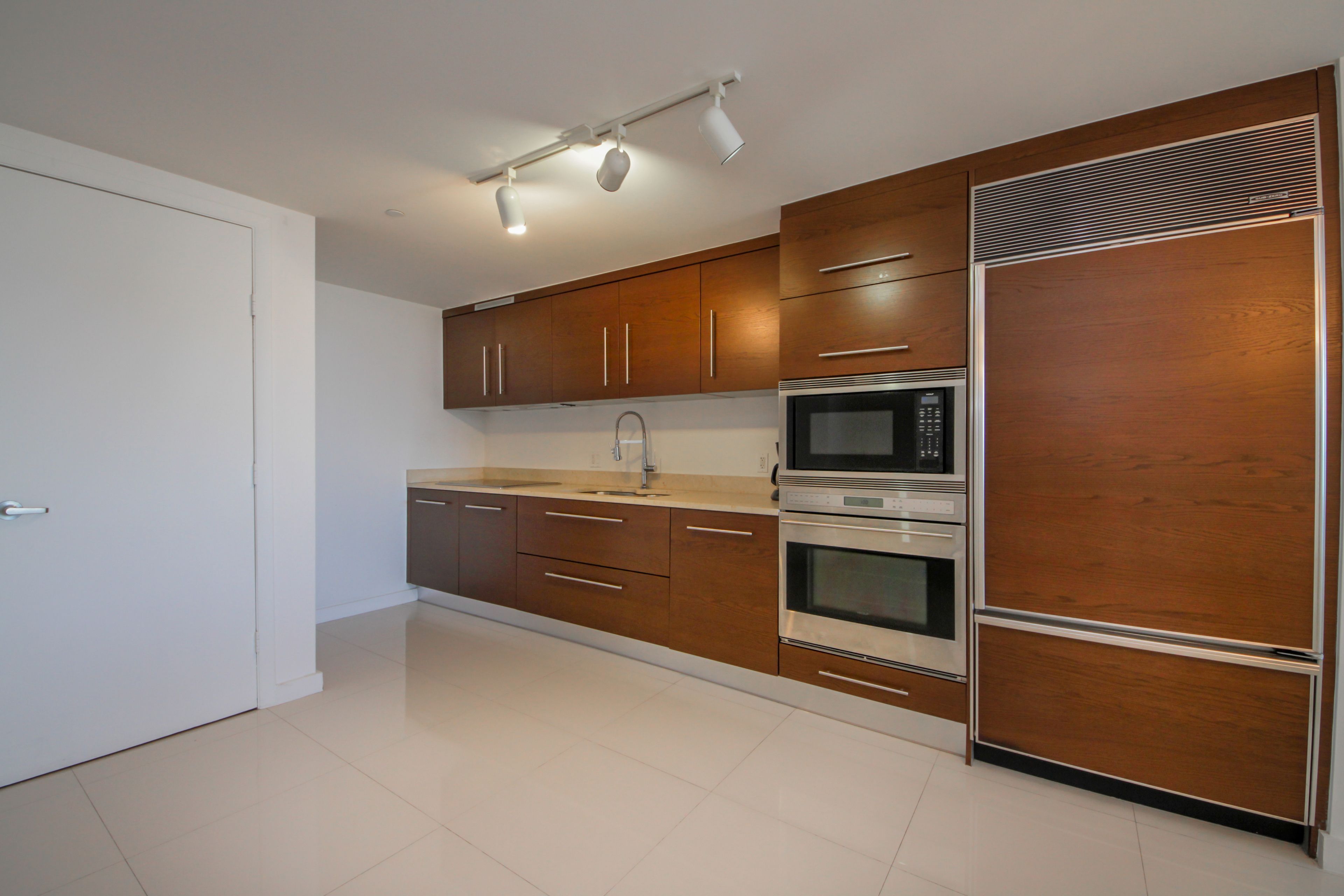 Icon Brickell Residences