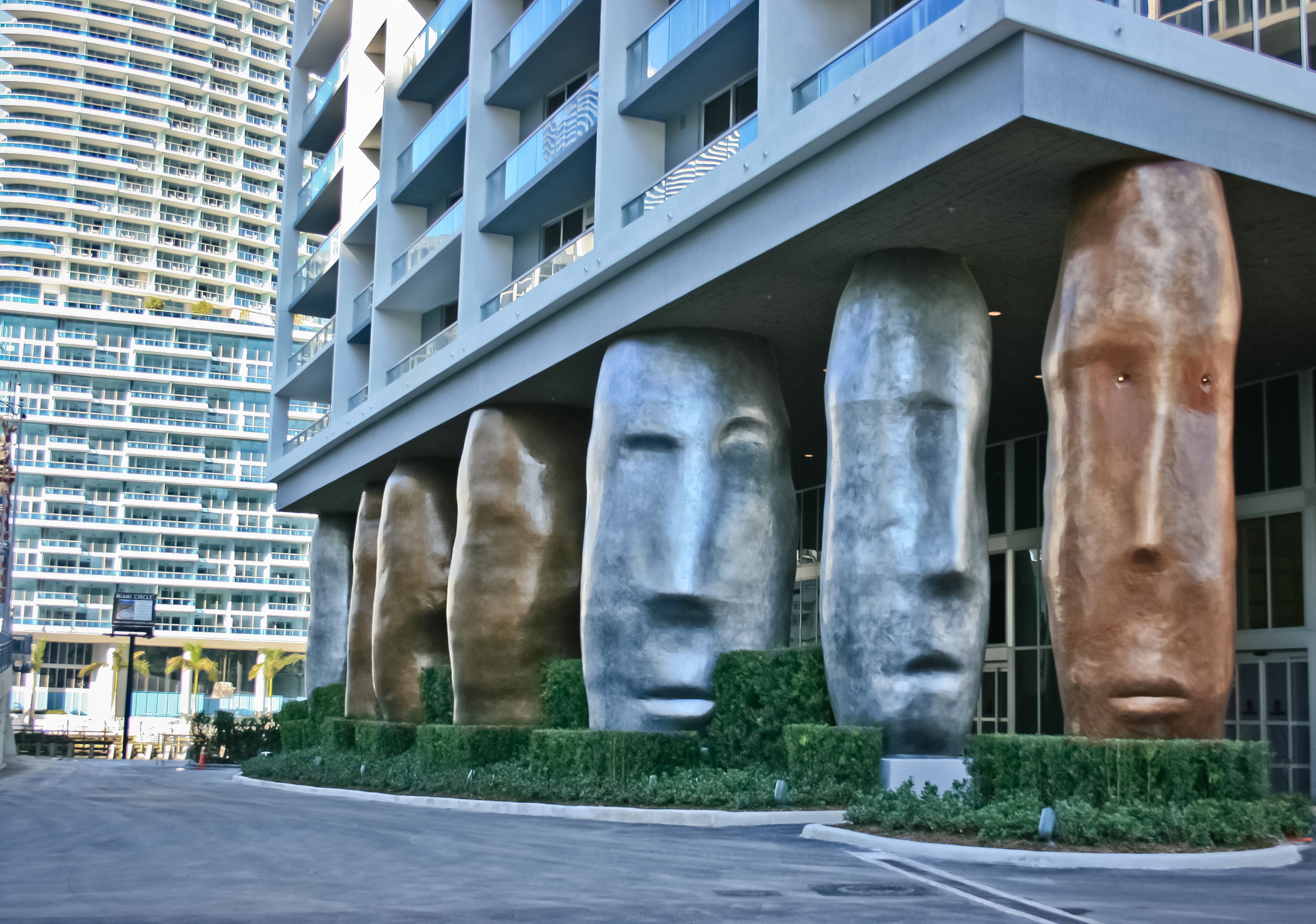 Nuovo Miami Apartments at Icon Brickell