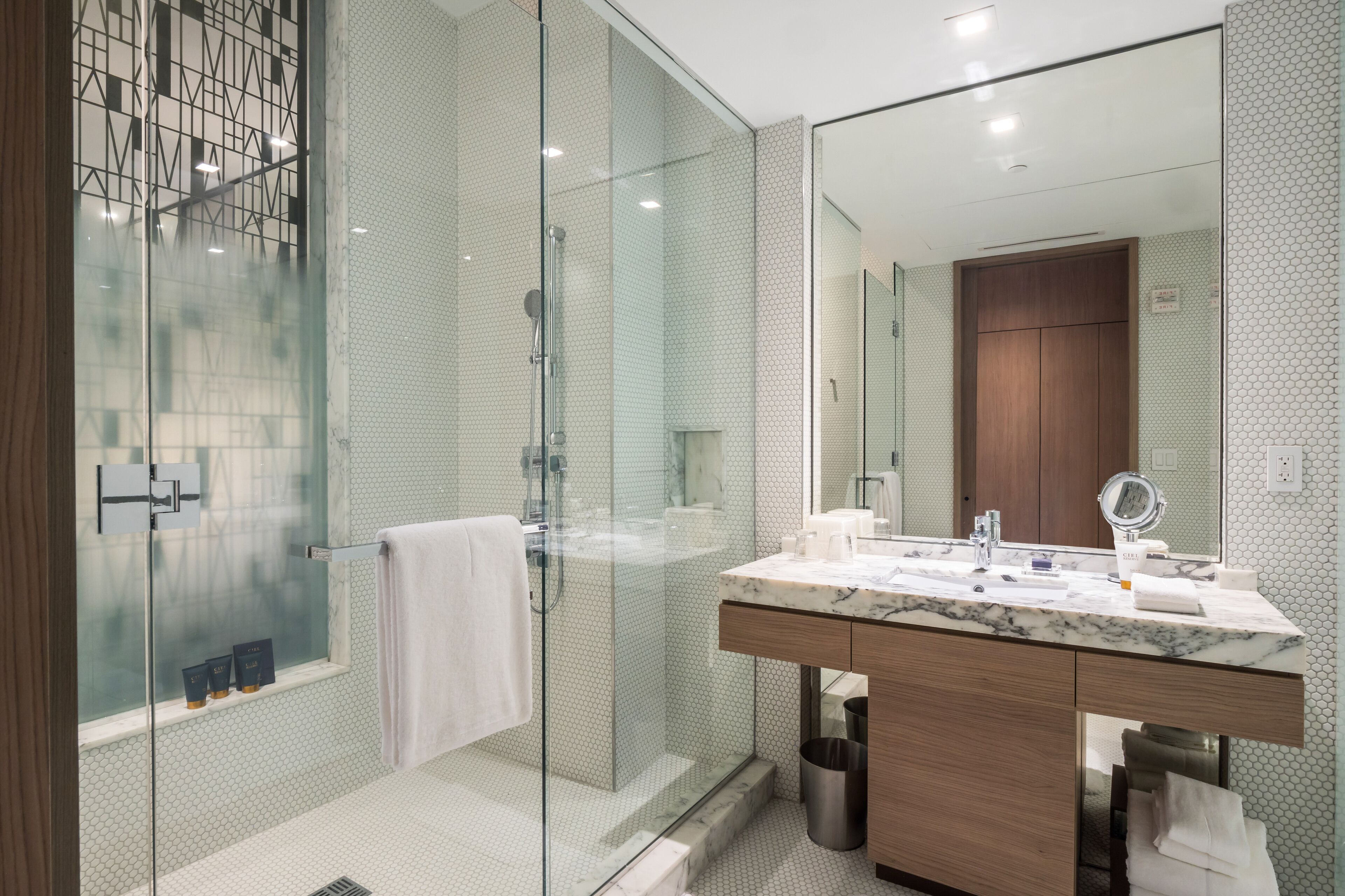 Suites at SLS LUX Brickell managed by CE