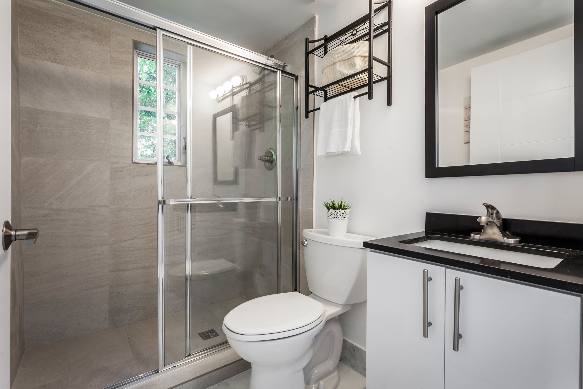 Mare Suites South Beach by Red Group Rentals