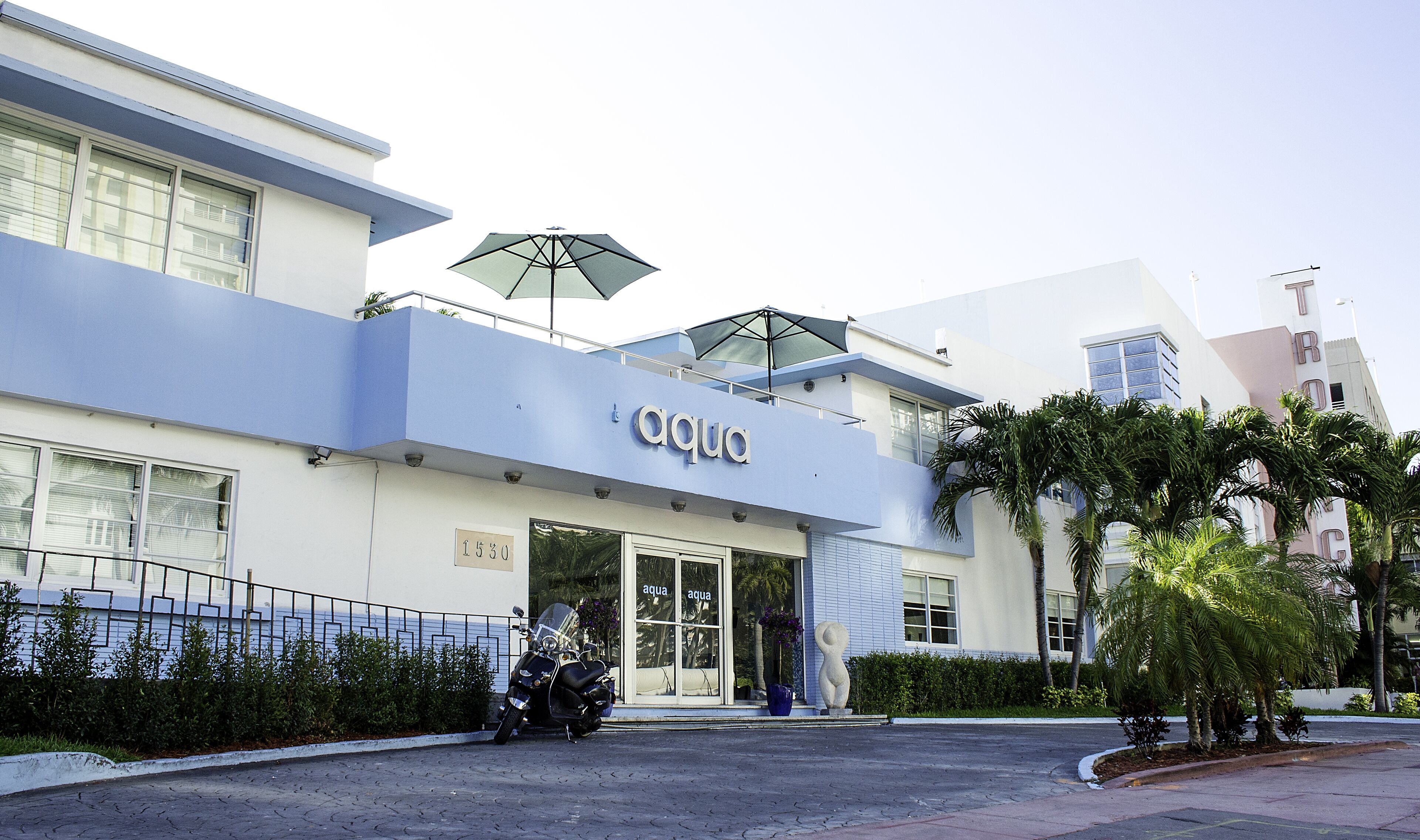 Aqua Hotel