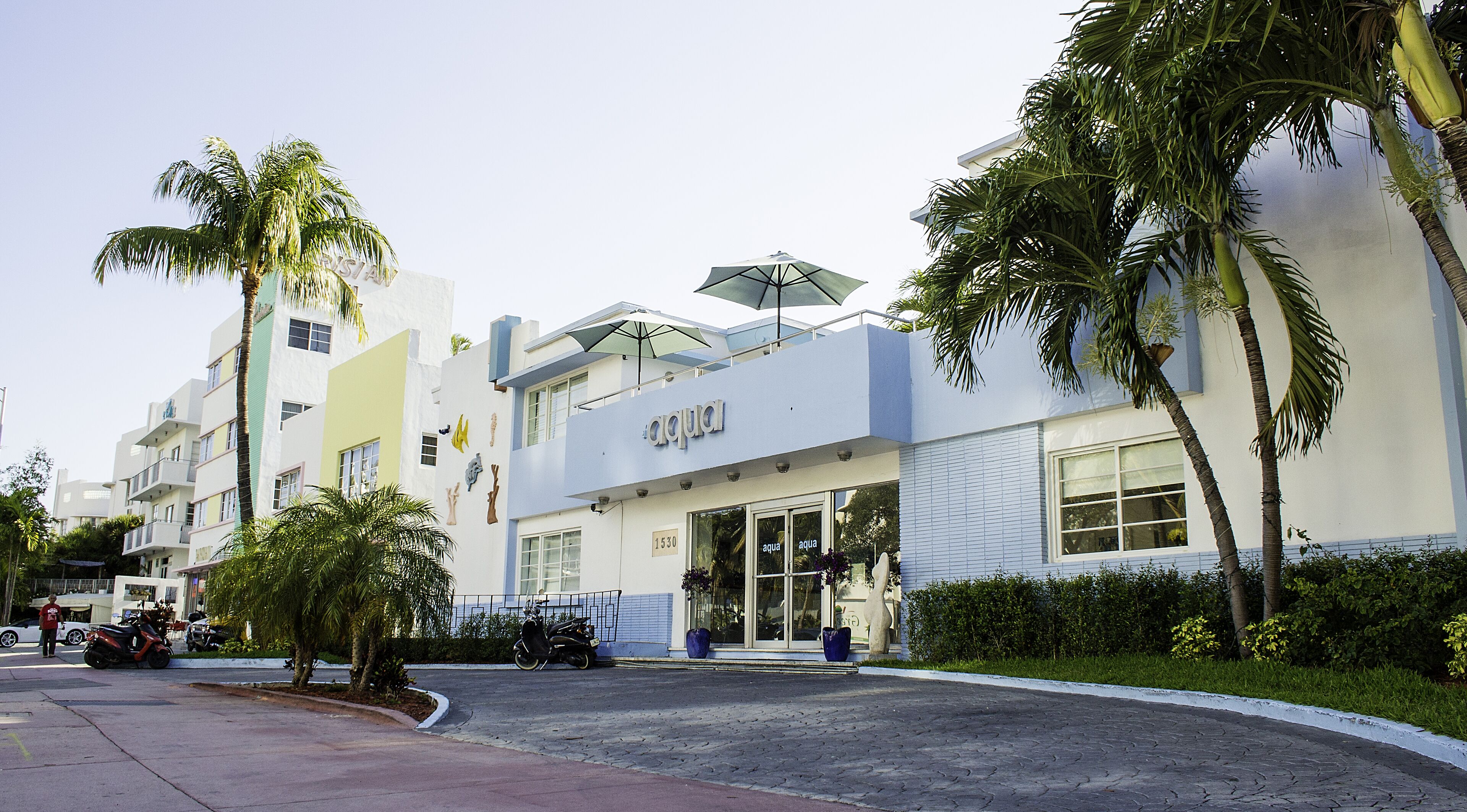 Aqua Hotel