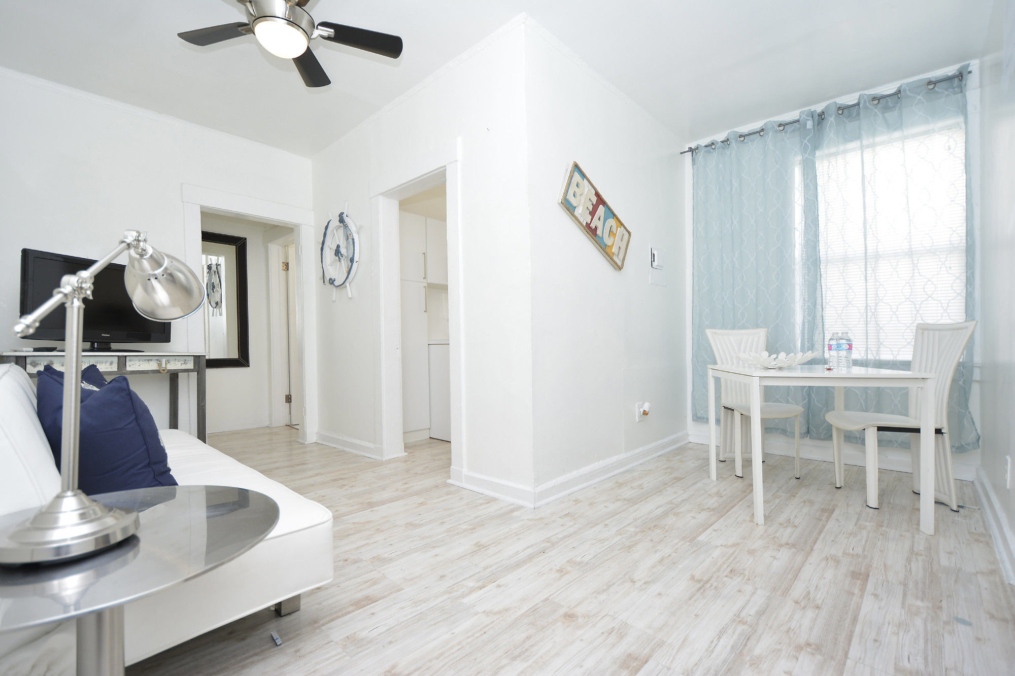 Art Deco Drexel Apartments