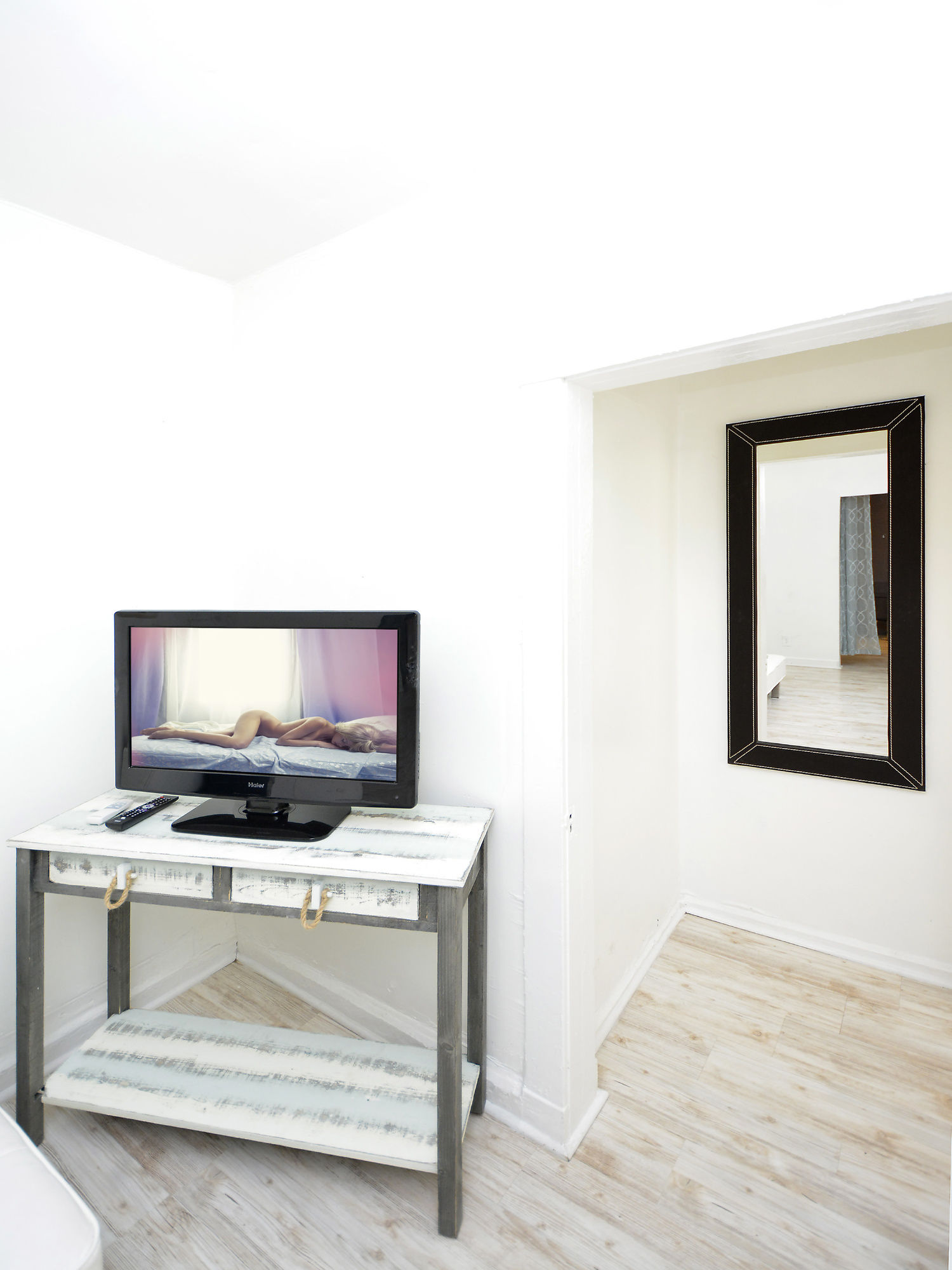 Art Deco Drexel Apartments